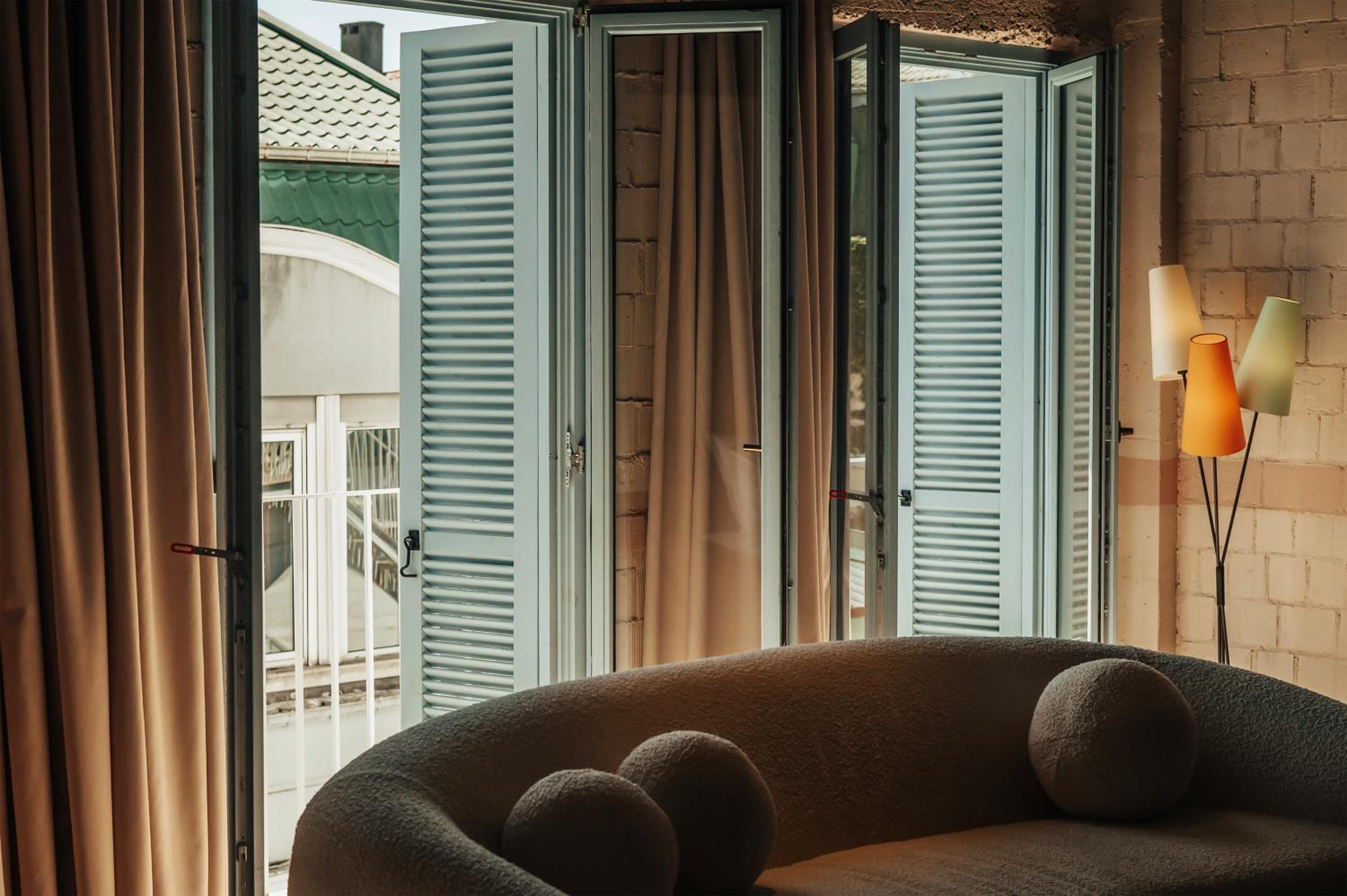 Old Town View Signature Room