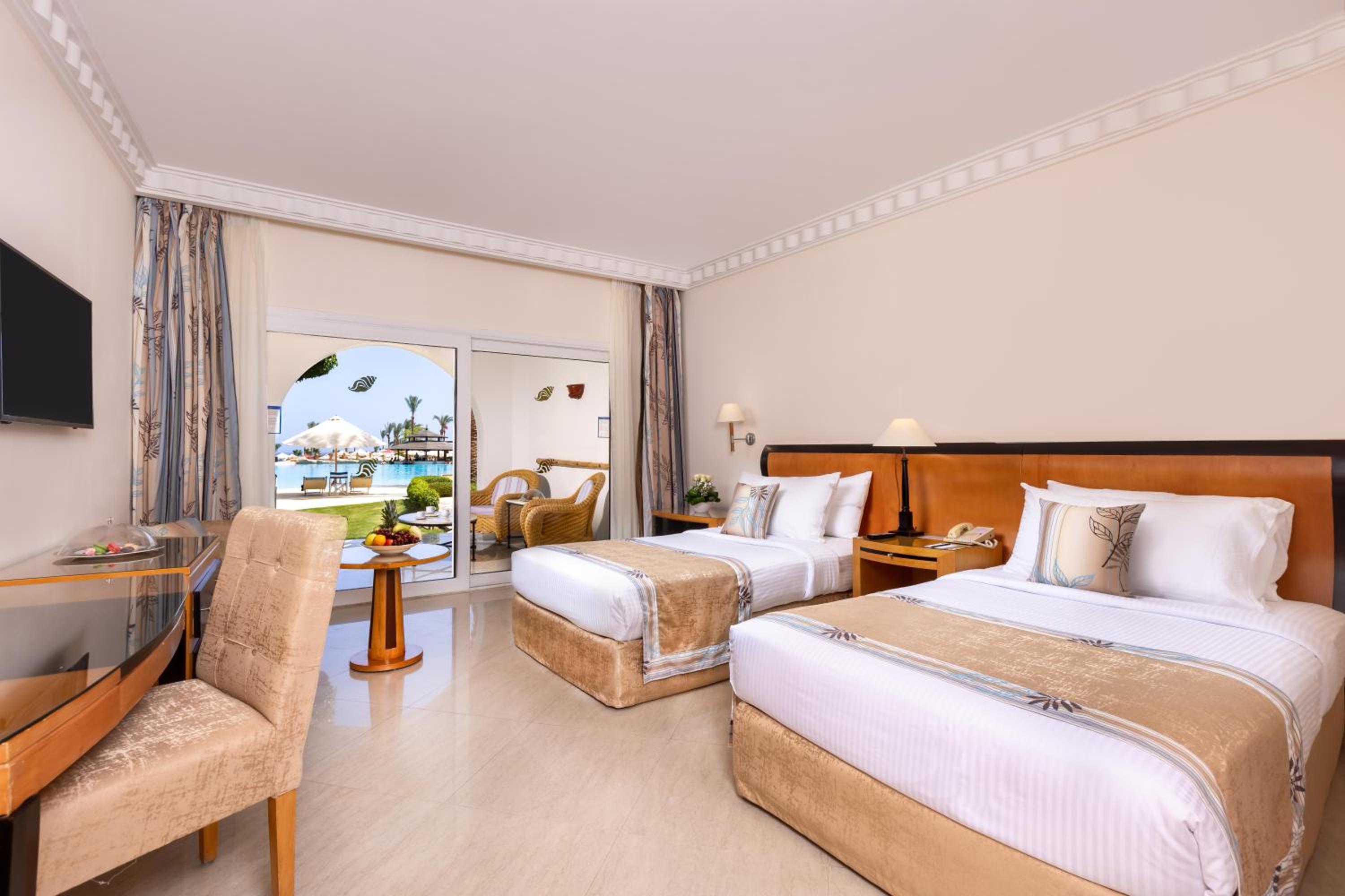 Standard Twin Room with Pool View