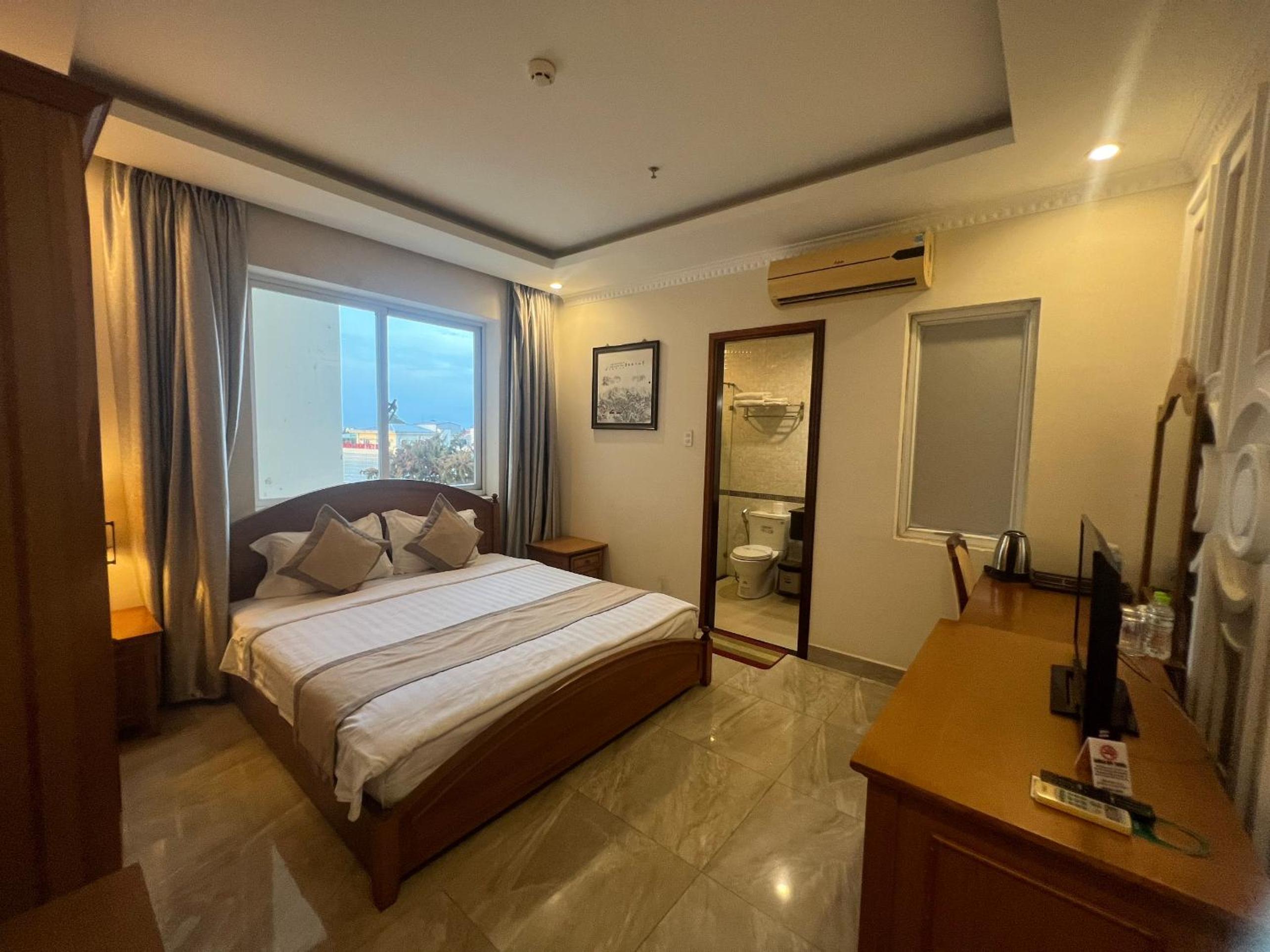 Executive Deluxe Double Room