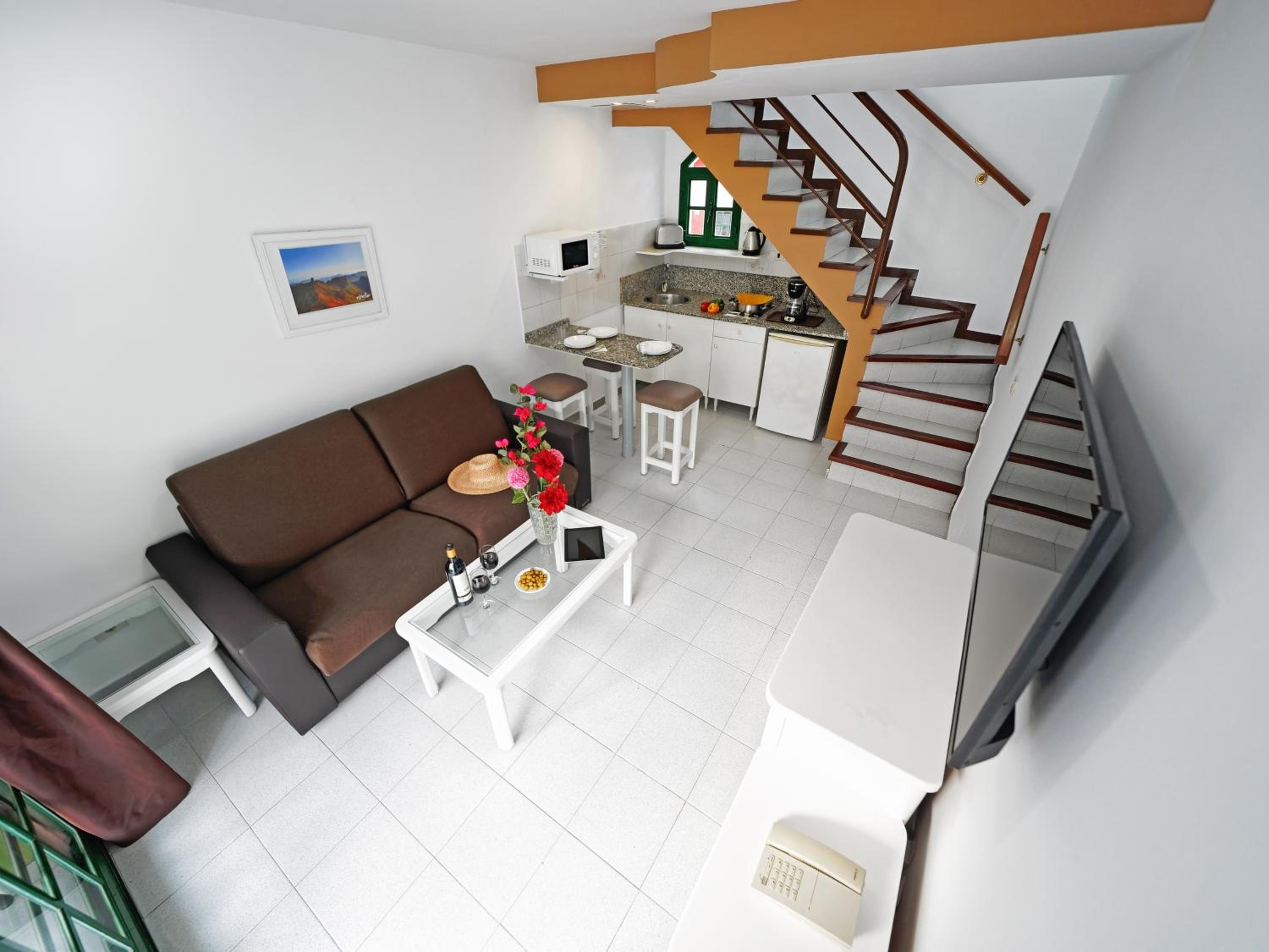 One-Bedroom Bungalow (2 Adults + 1 Child)