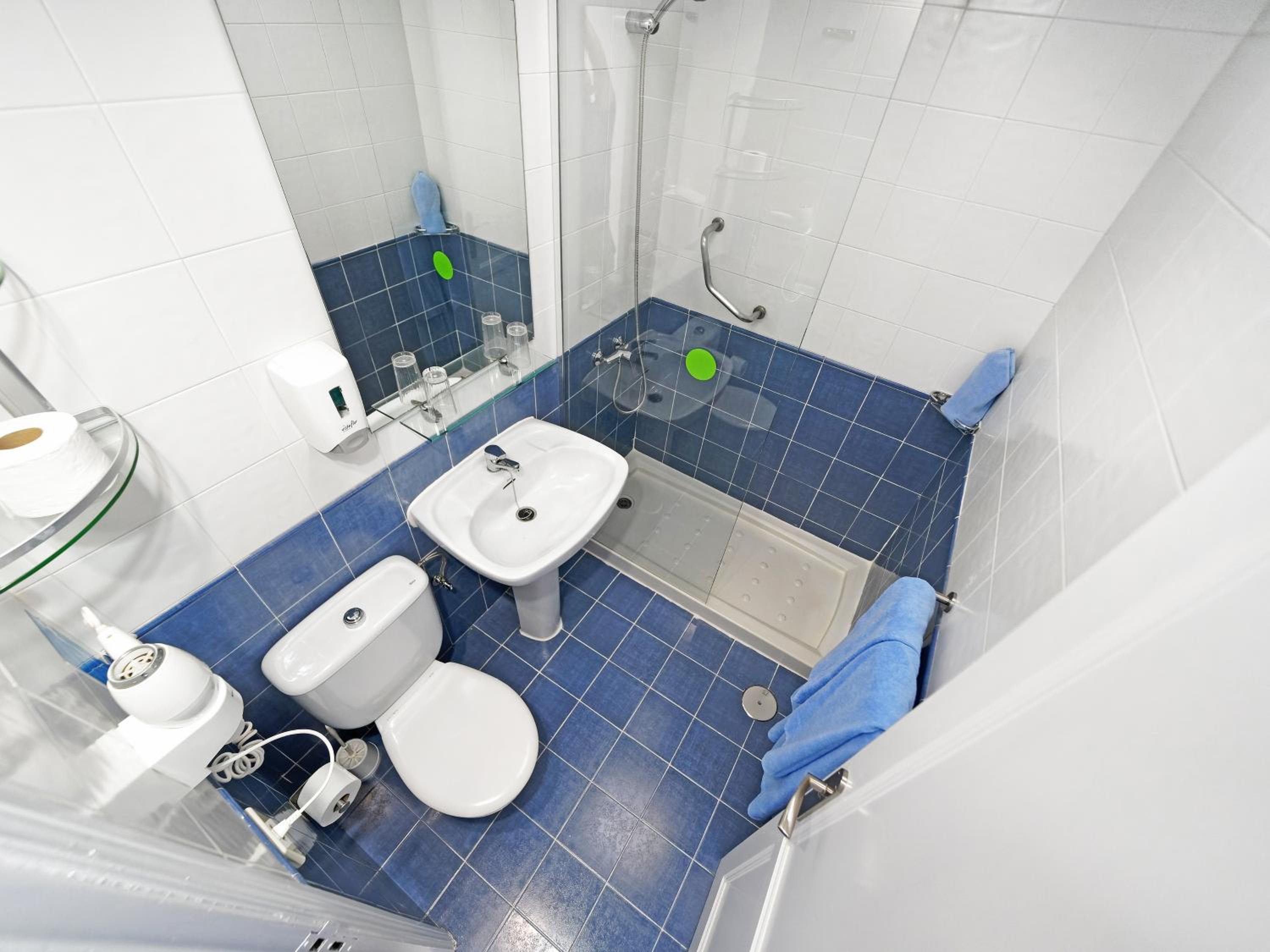 One-Bedroom Bungalow (2 Adults + 1 Child)