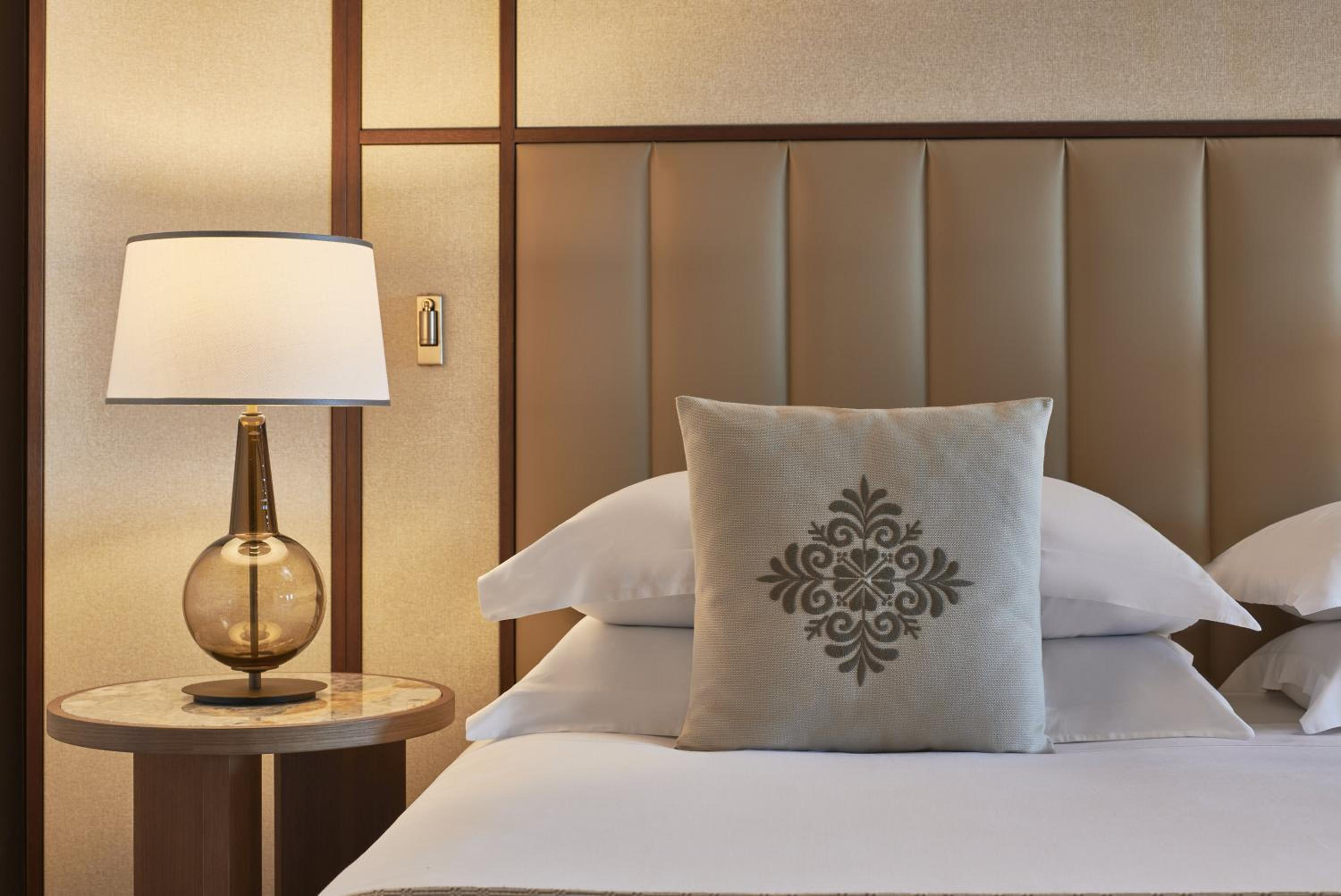 Junior King Suite with Private Garden