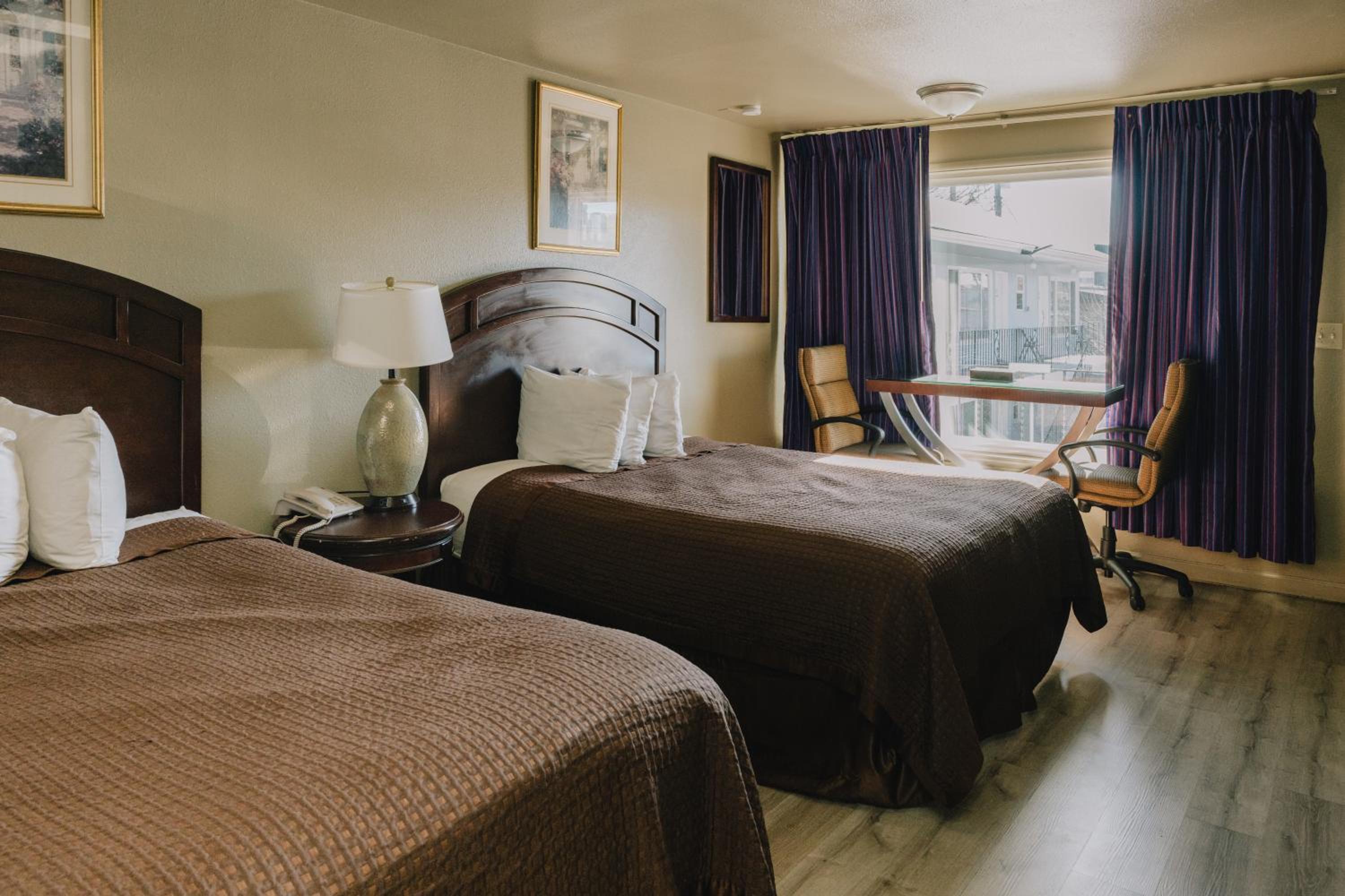 Queen Room with Two Queen Beds