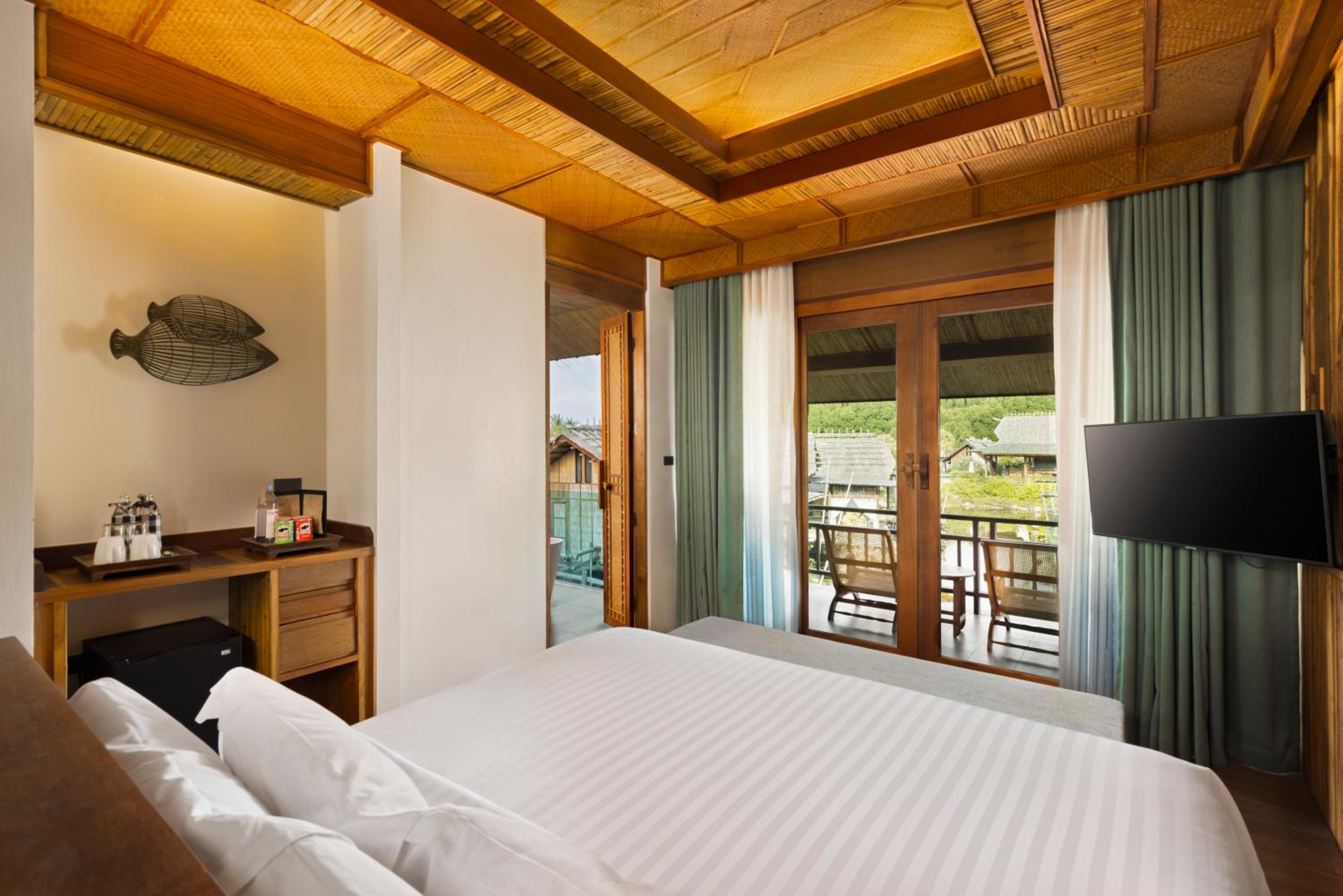 Lagoon Grand Deluxe View- Free Schedule Shuttle to Ao Nang Beach/ Railay Beach