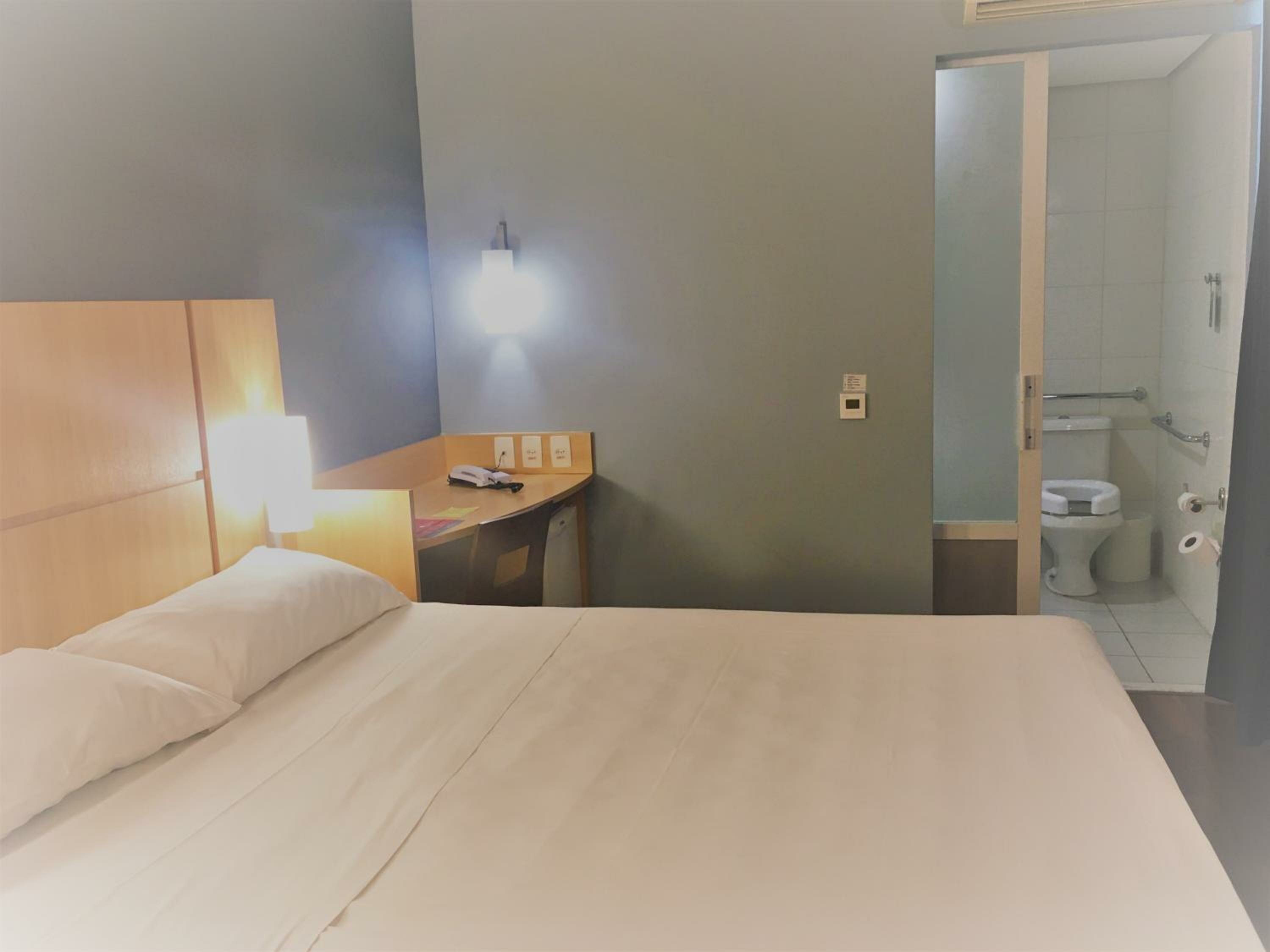 Standard Double Room - Disability Access