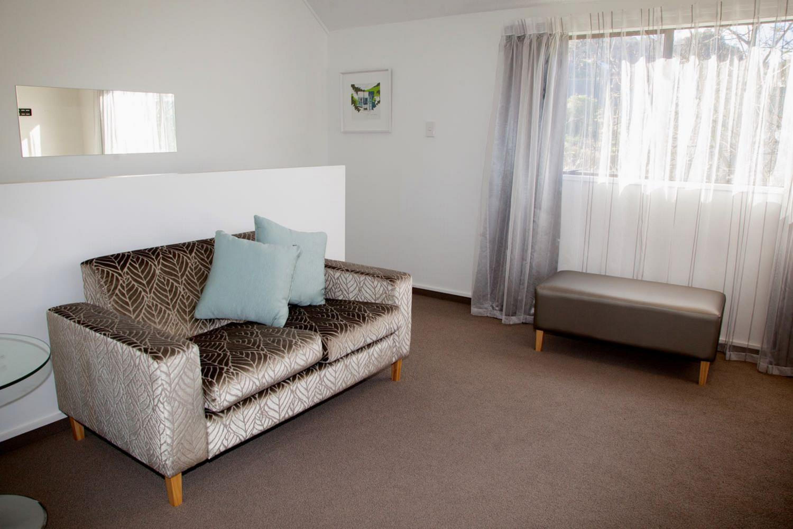 Two-Bedroom Apartment with King and Queen Bed