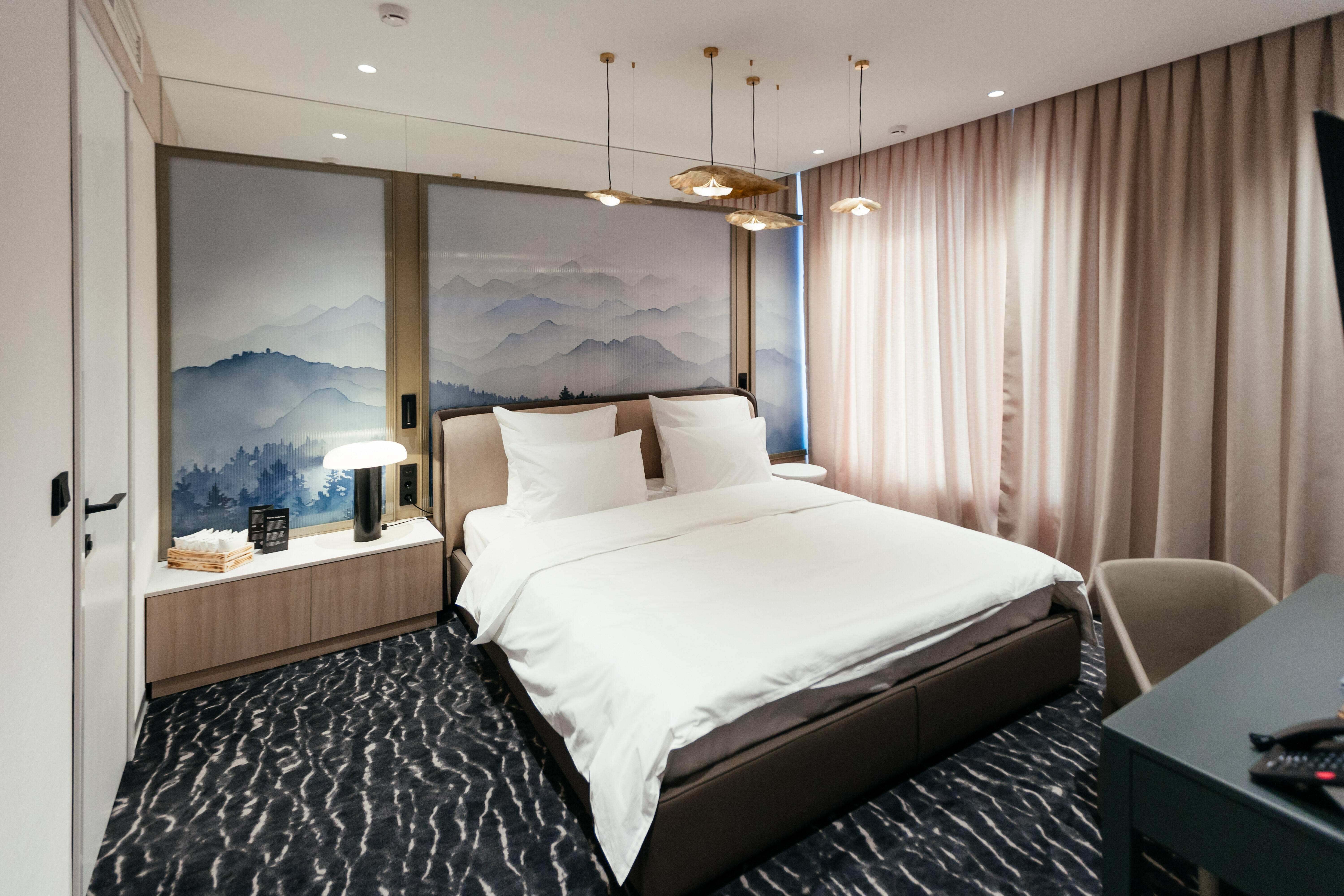 Джуниор Сюит "Муссон"