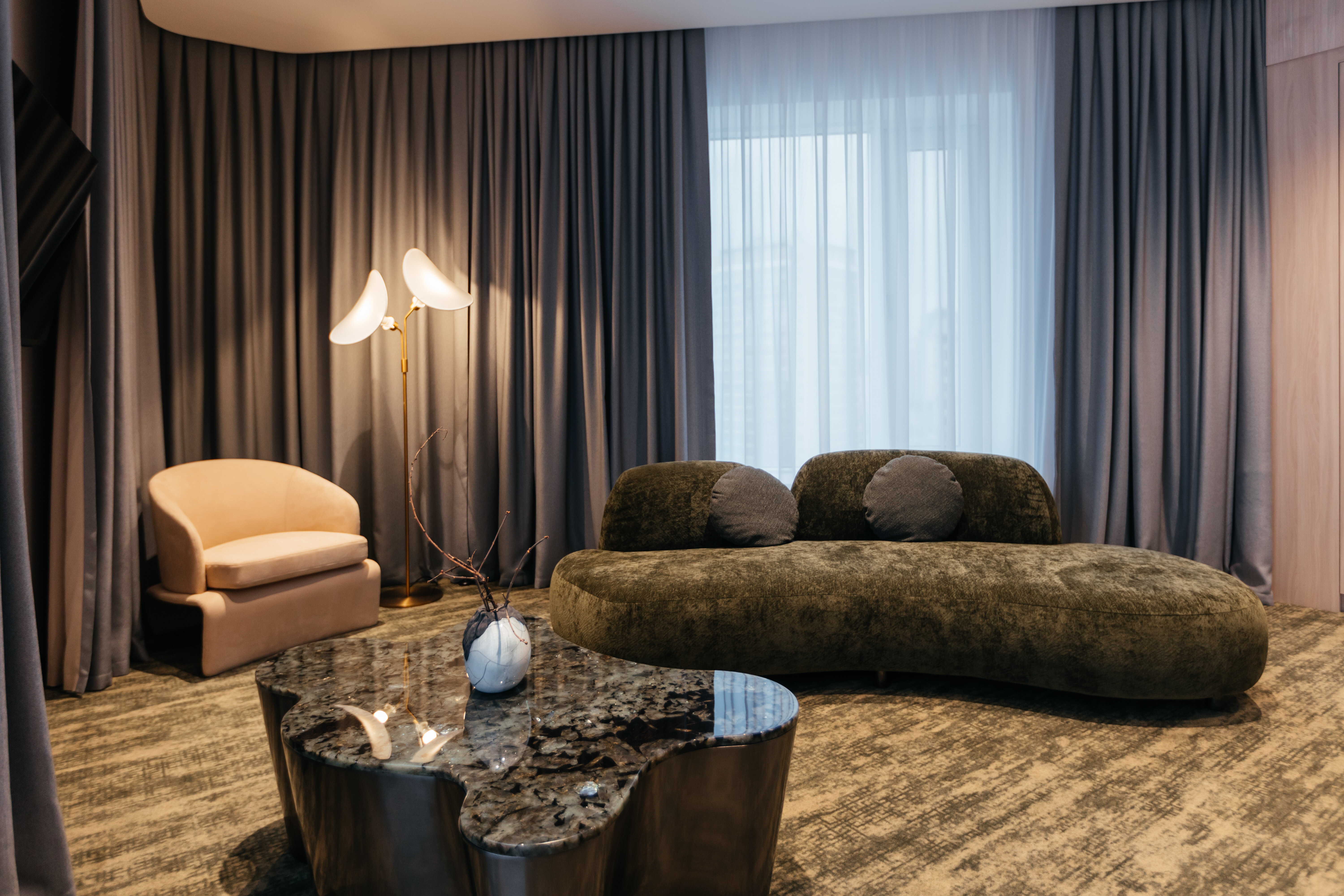 Джуниор Сюит "Туйгэ"