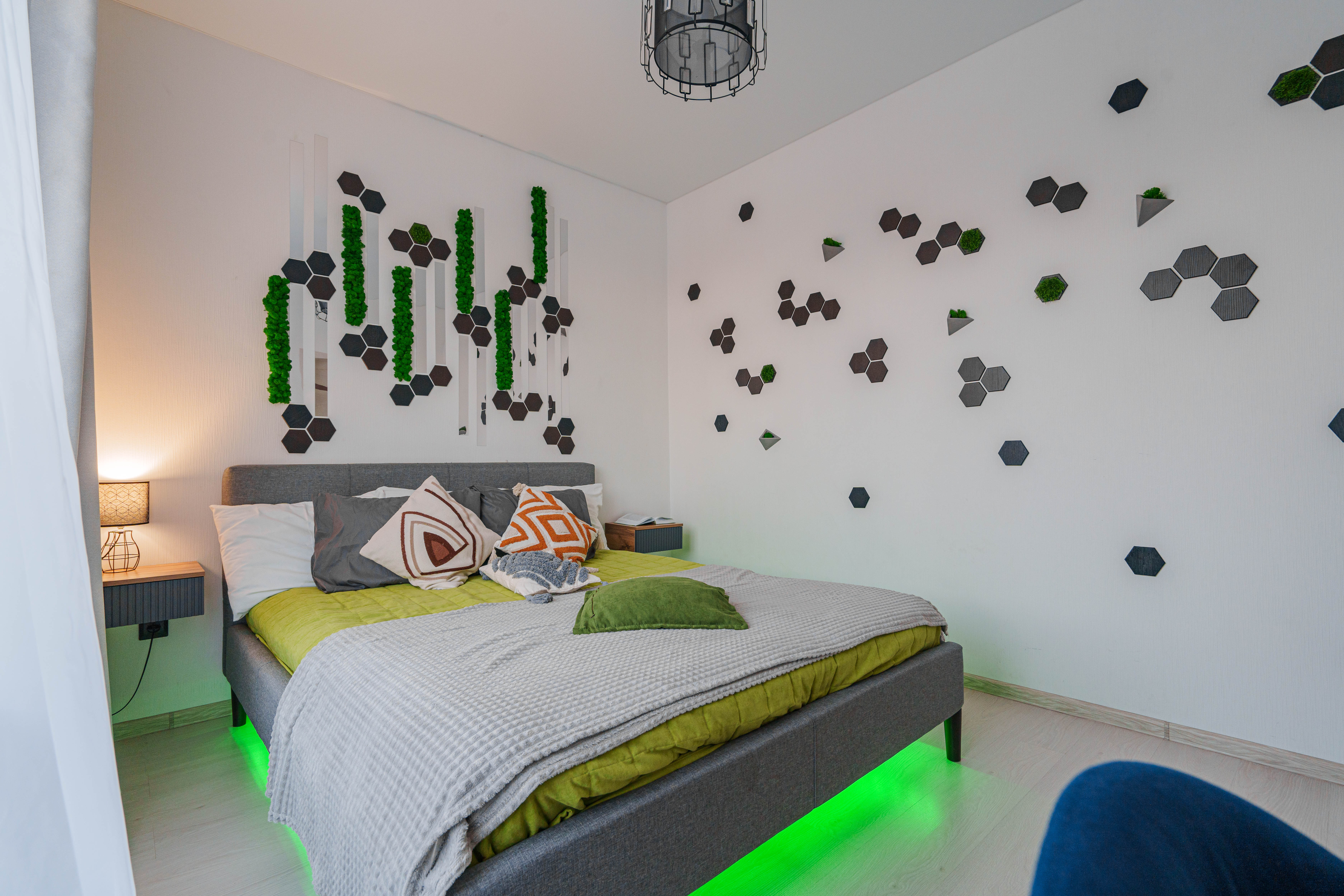 Дом с чаном, баней, бассейном, мангальной на закрытой территории у леса в 25 мин от Ботаники