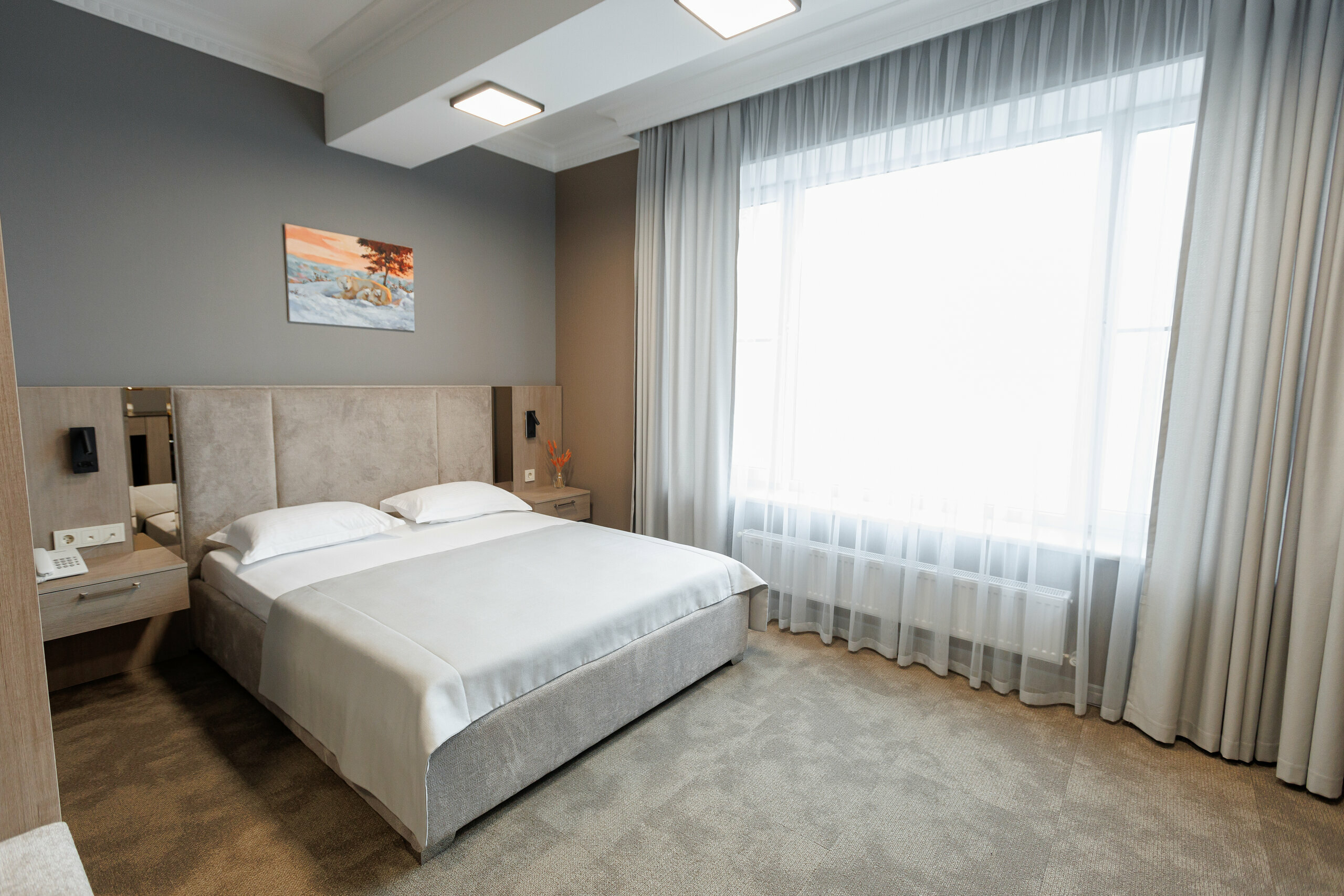 Номер с кроватью размера «queen-size»