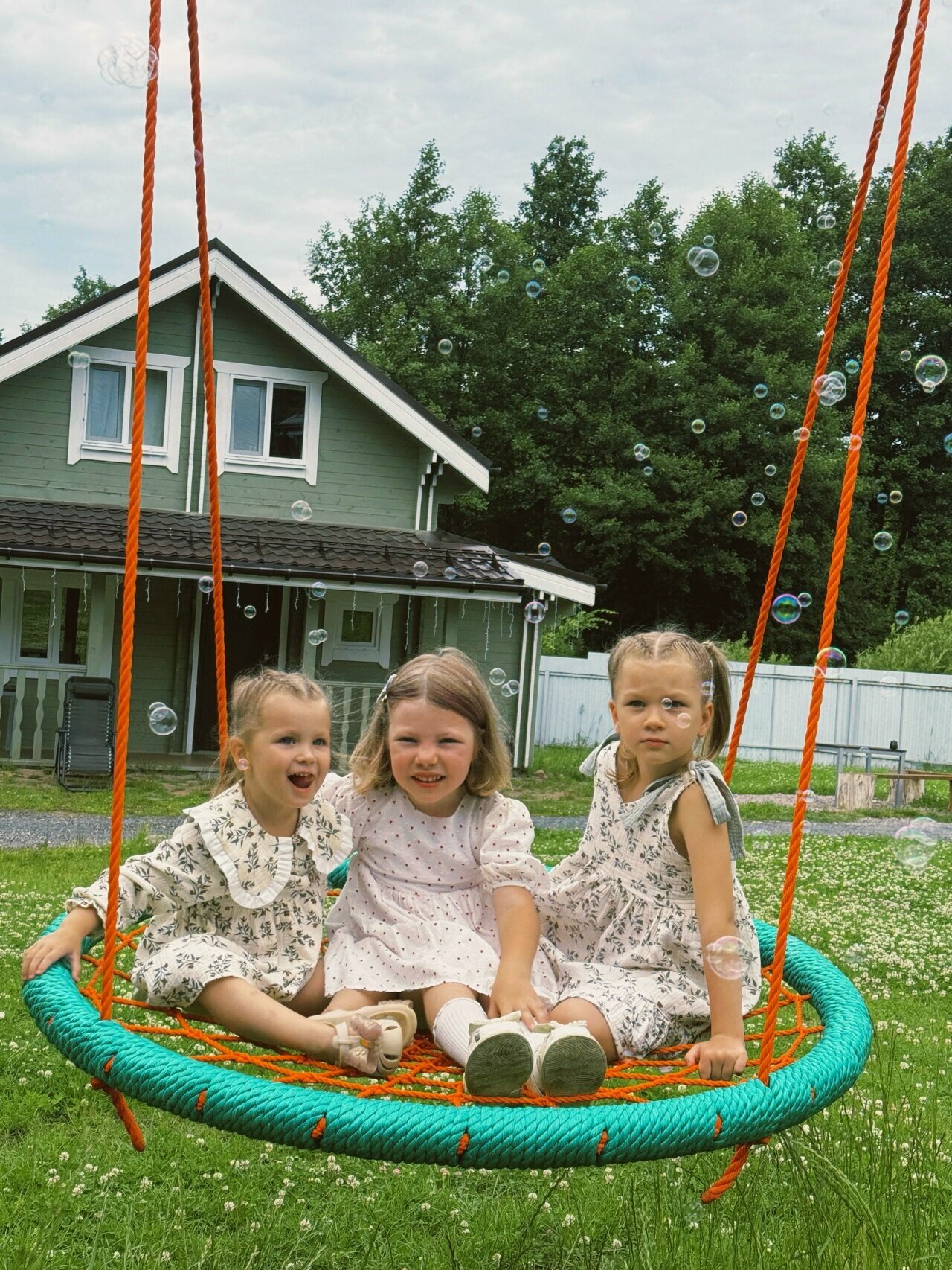 Дом с видом на озеро