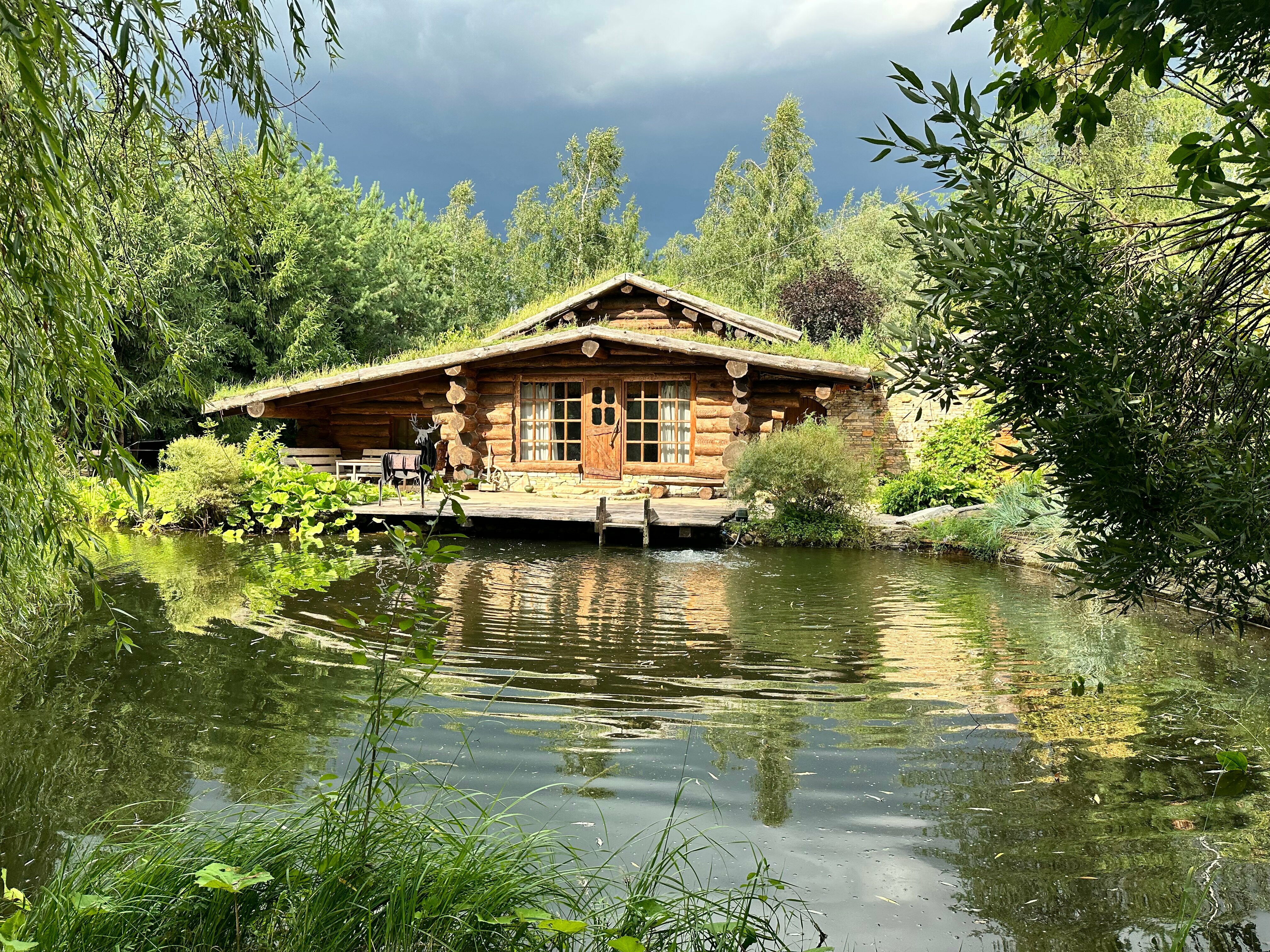 Дом с видом на озеро