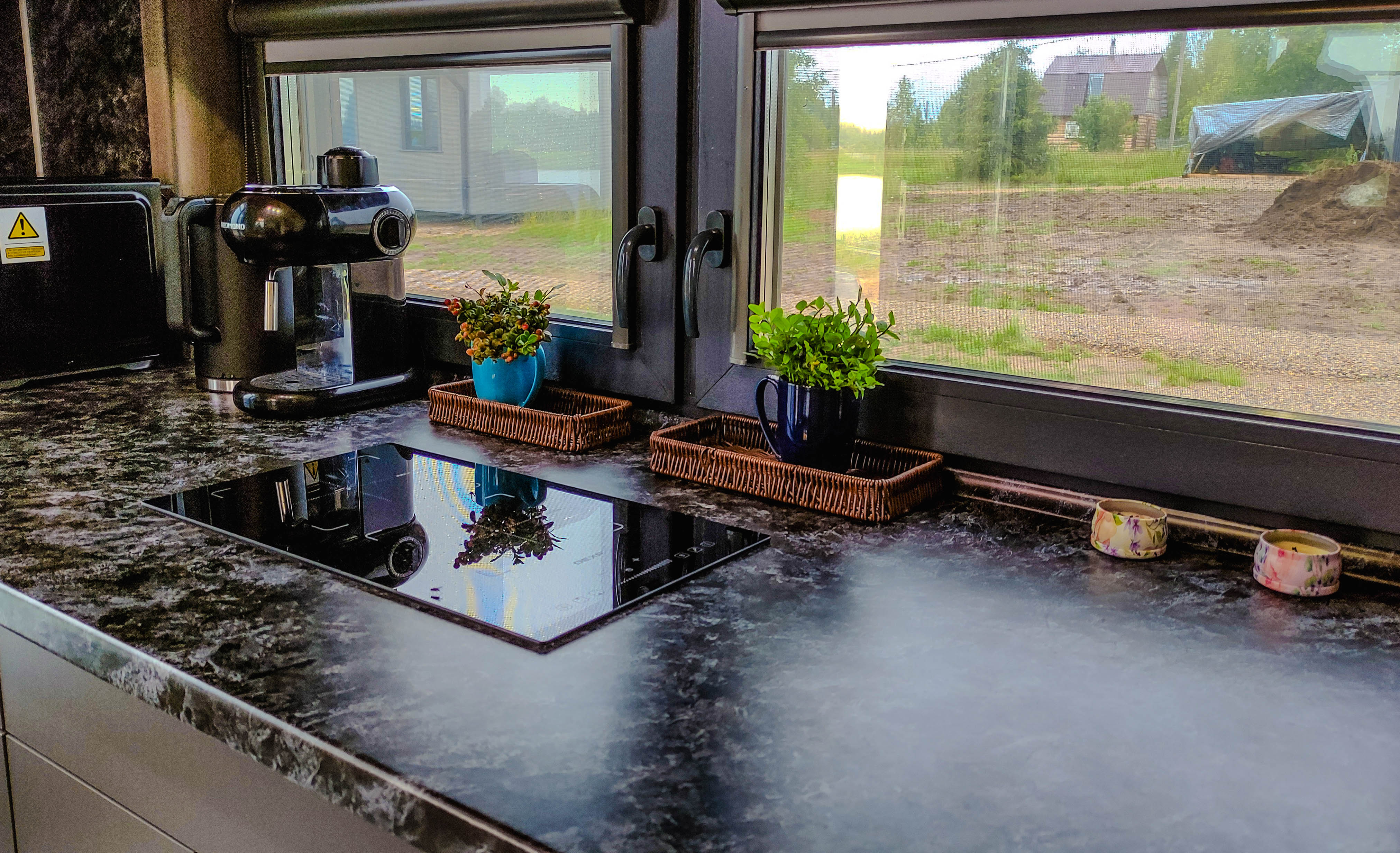 Дом с видом на озеро