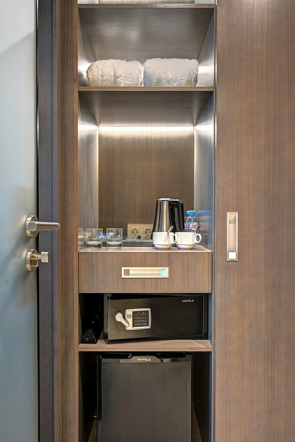 Апартаменты с боковым видом на море 7-8