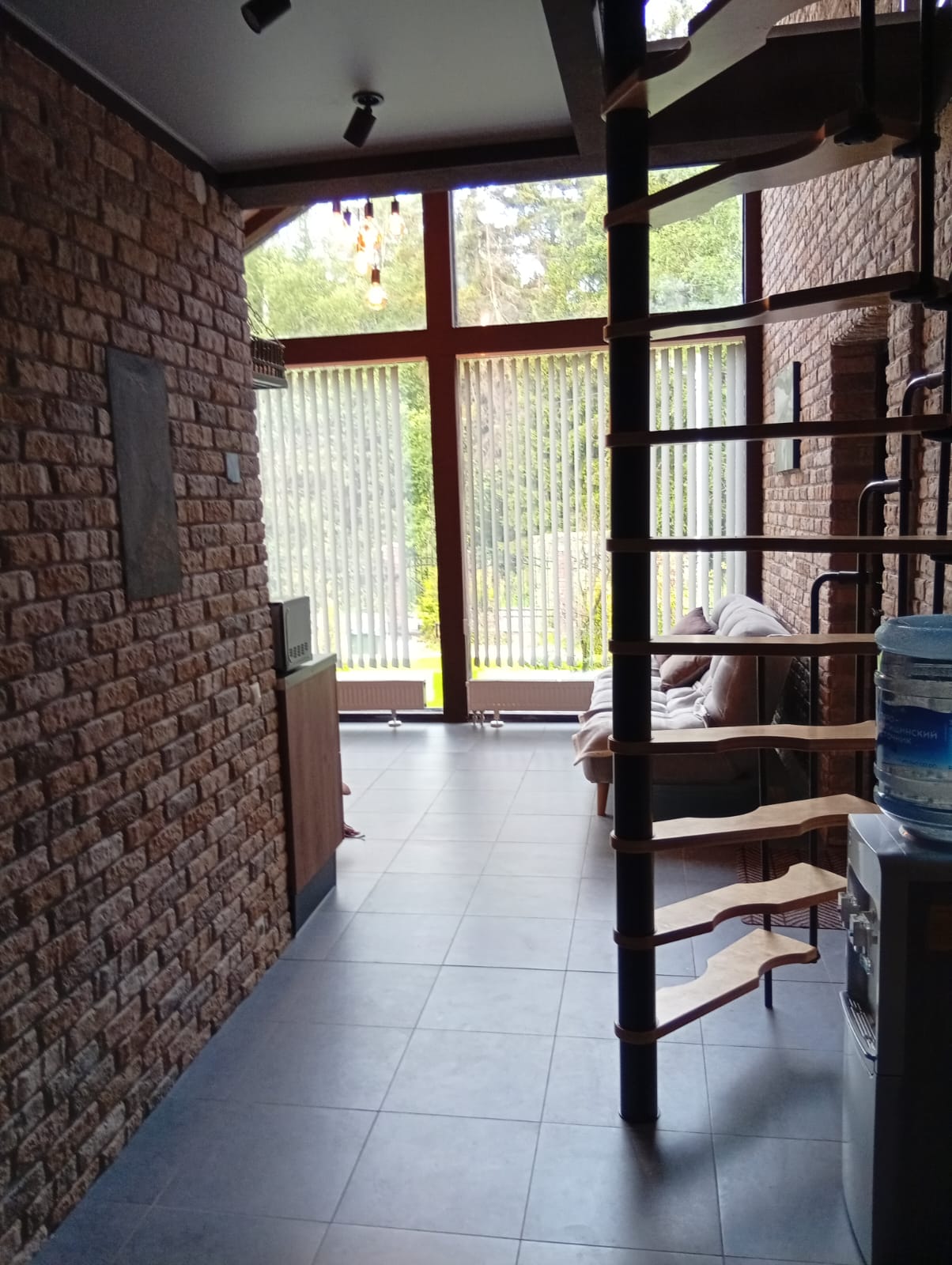 Коттедж с собственным бассейном