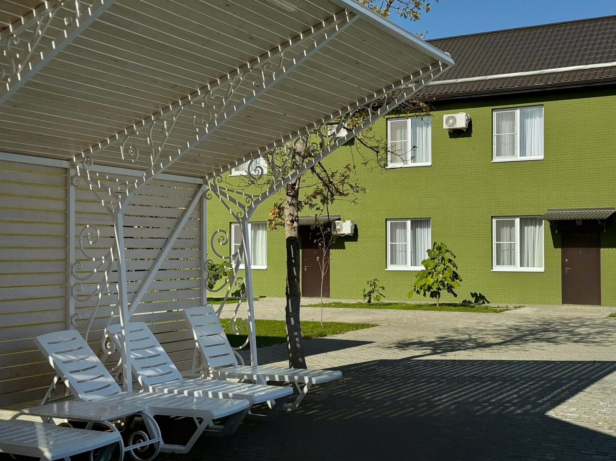 Апартаменты коттеджа "Хаки" 4+2