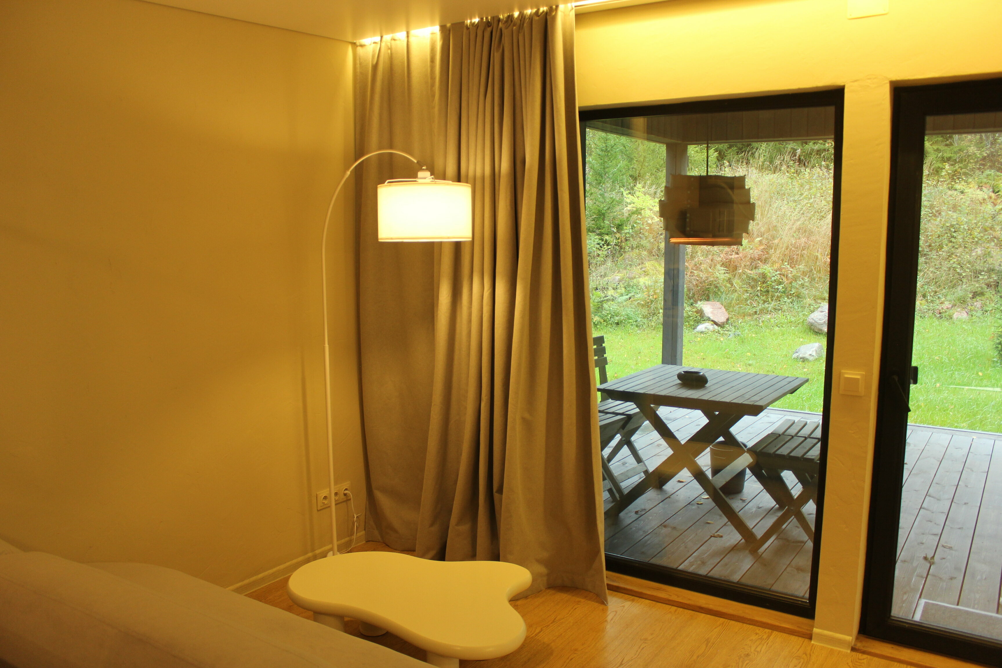 Вилла с видом на лес