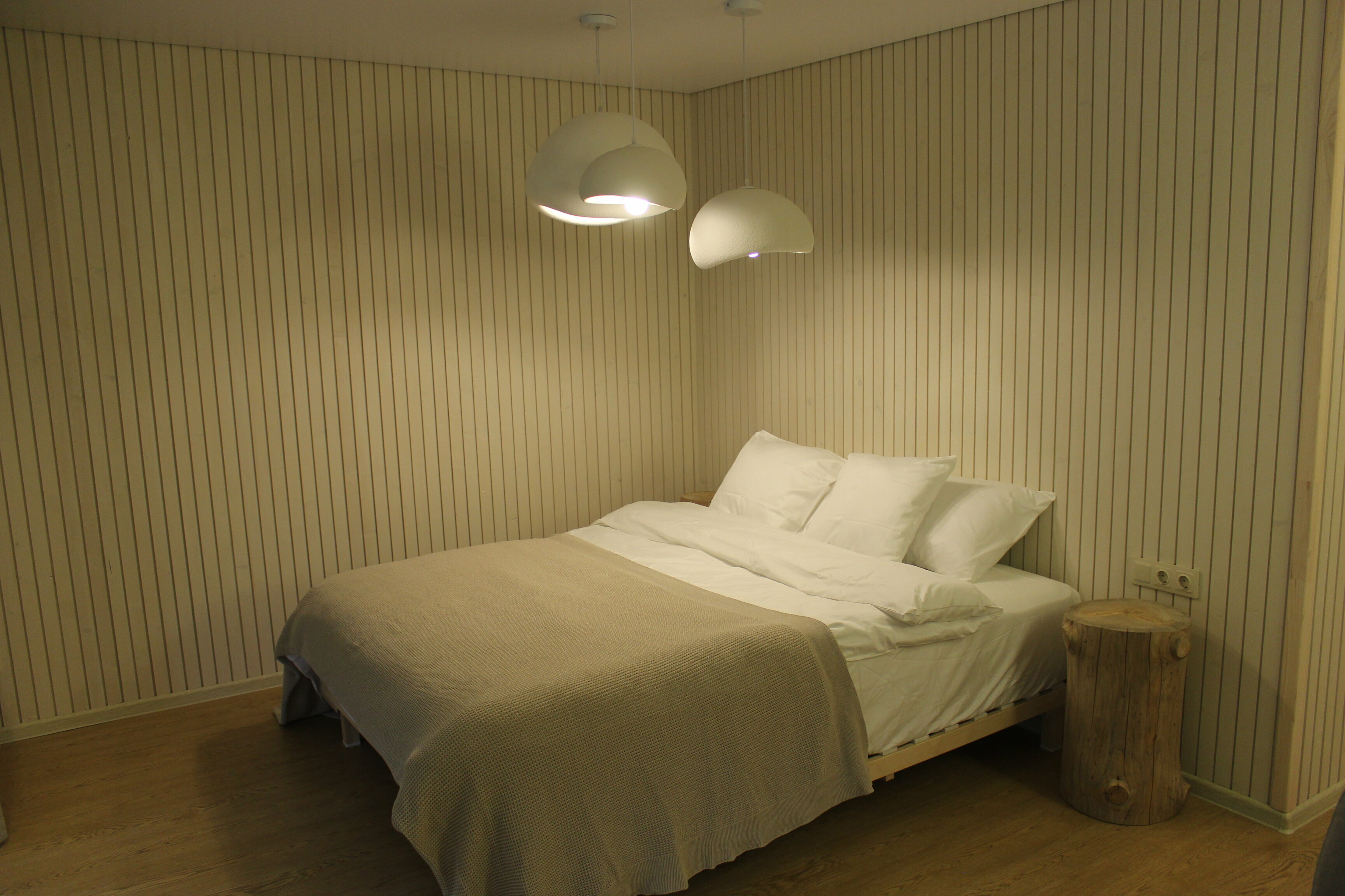 Вилла с видом на лес