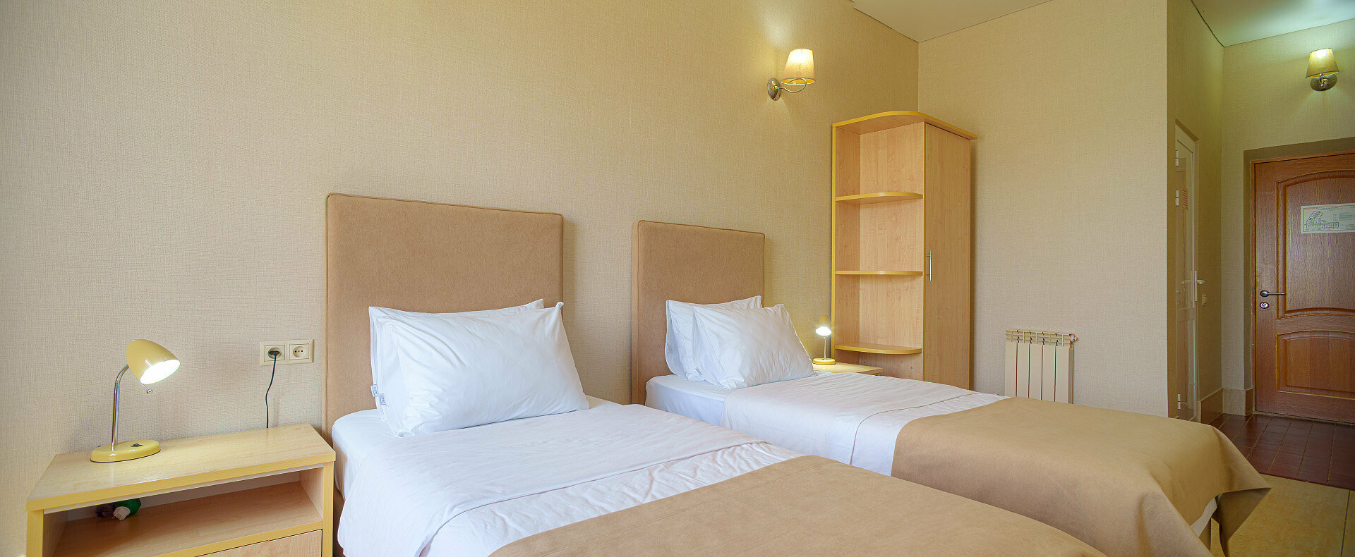 Семейный стандарт с кроватью King-size или двумя односпальными кроватями