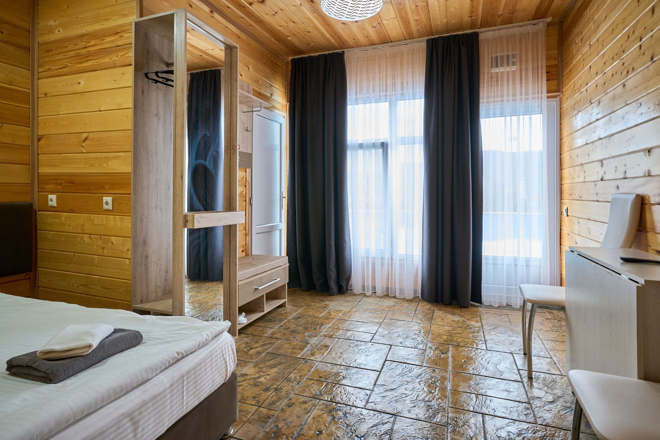 Бунгало трехместное