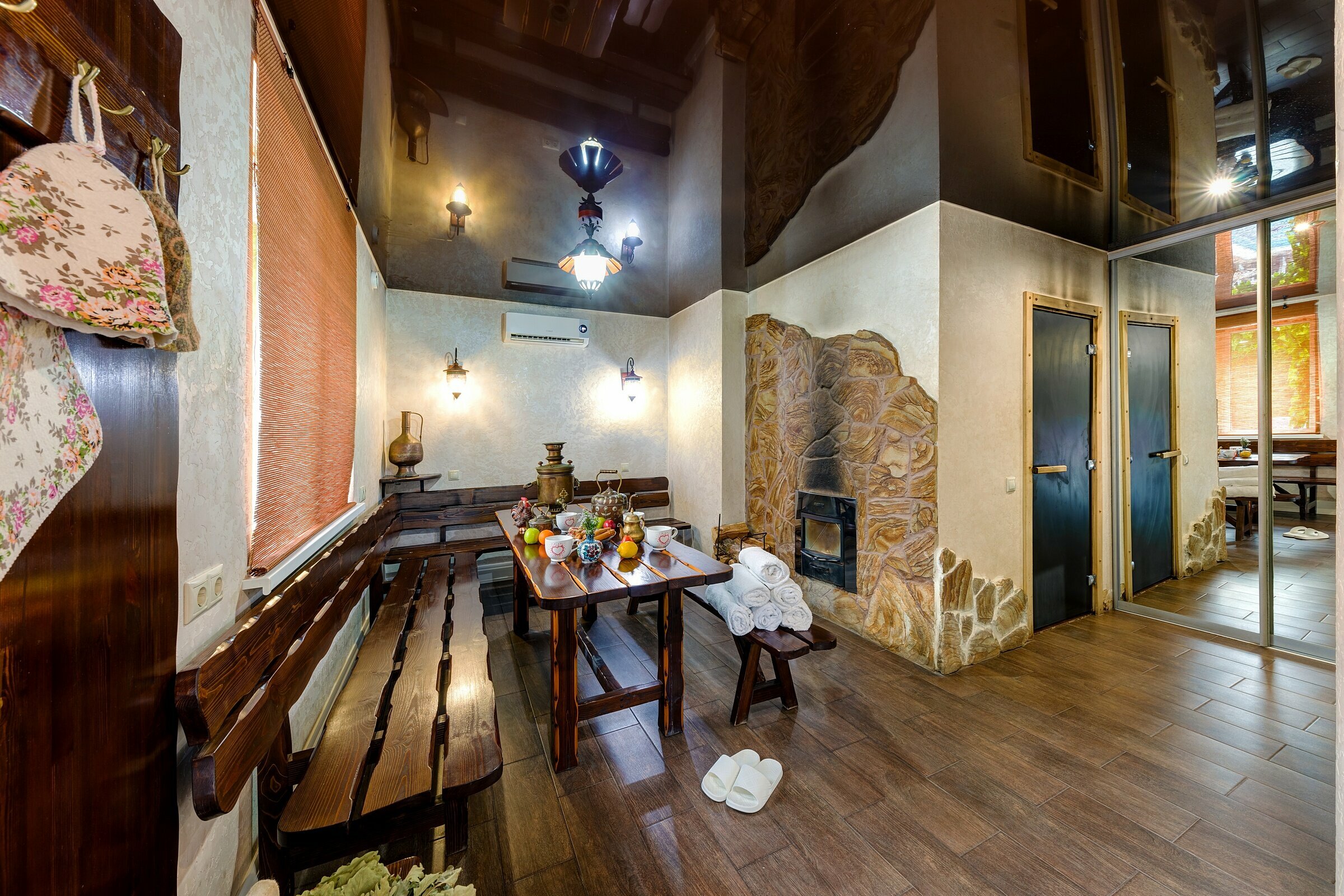 Номер-студия с видом на сад