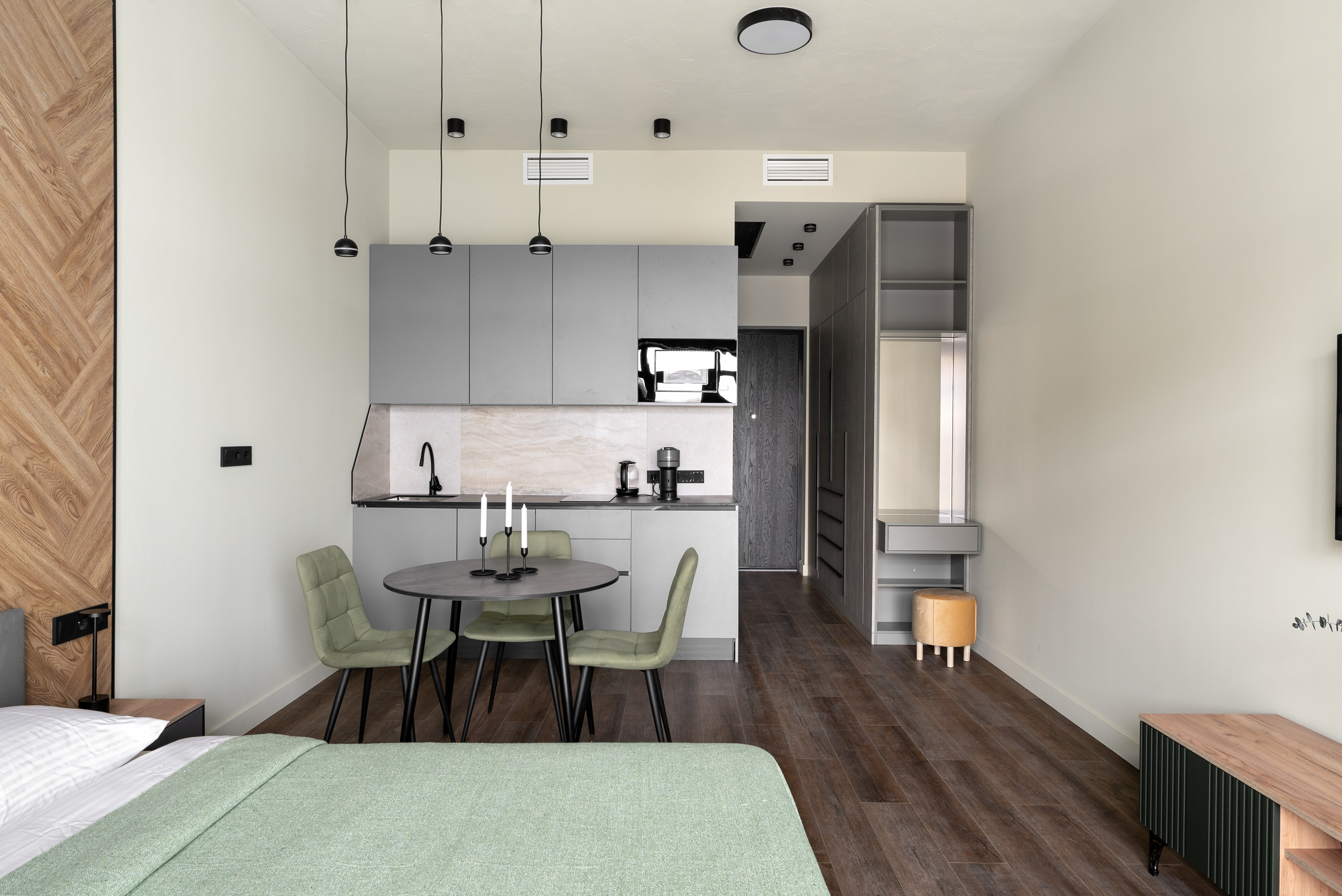 Студия Oliva с видом на реку