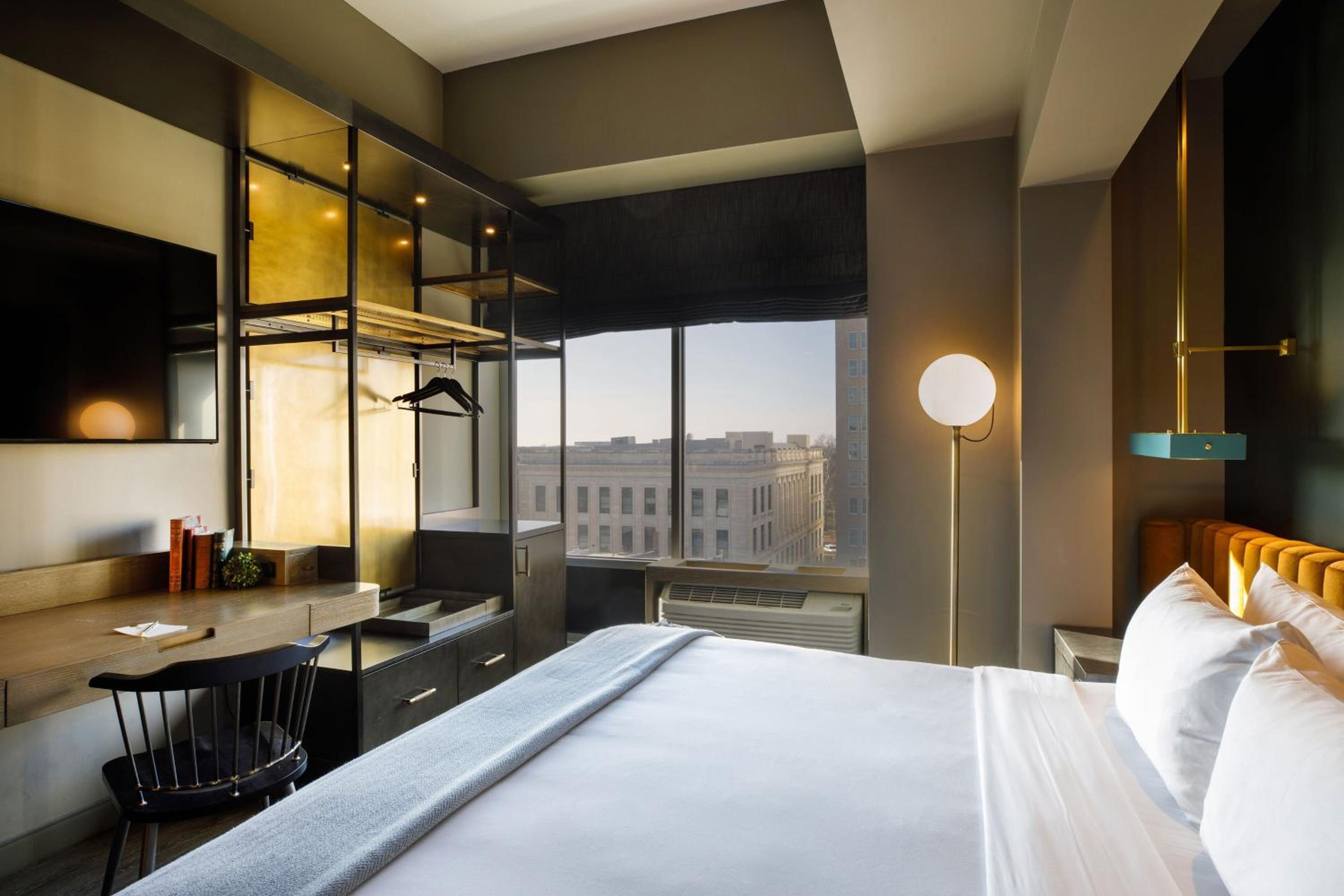King Room