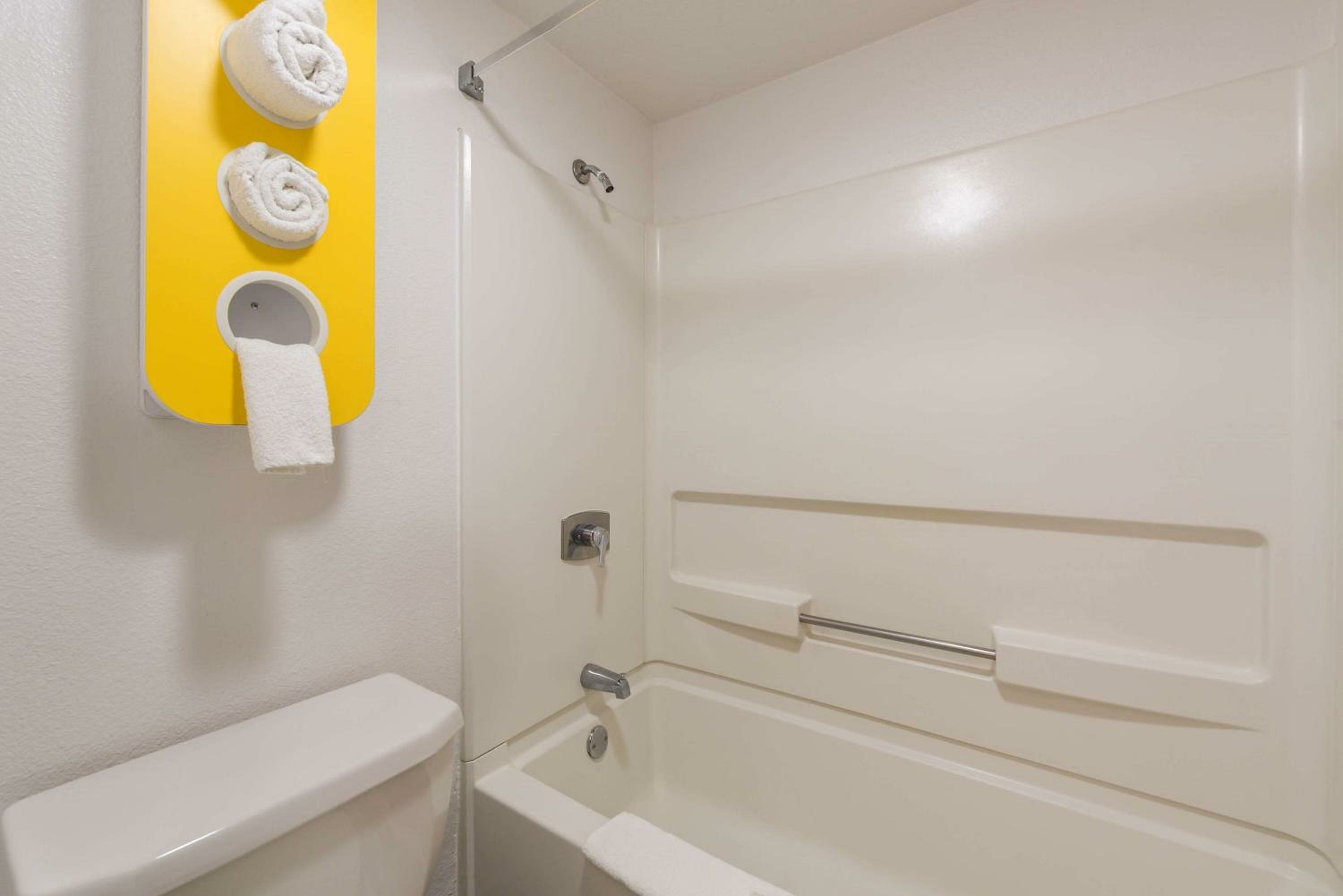 Double Room - Disability Access - Non-Smoking