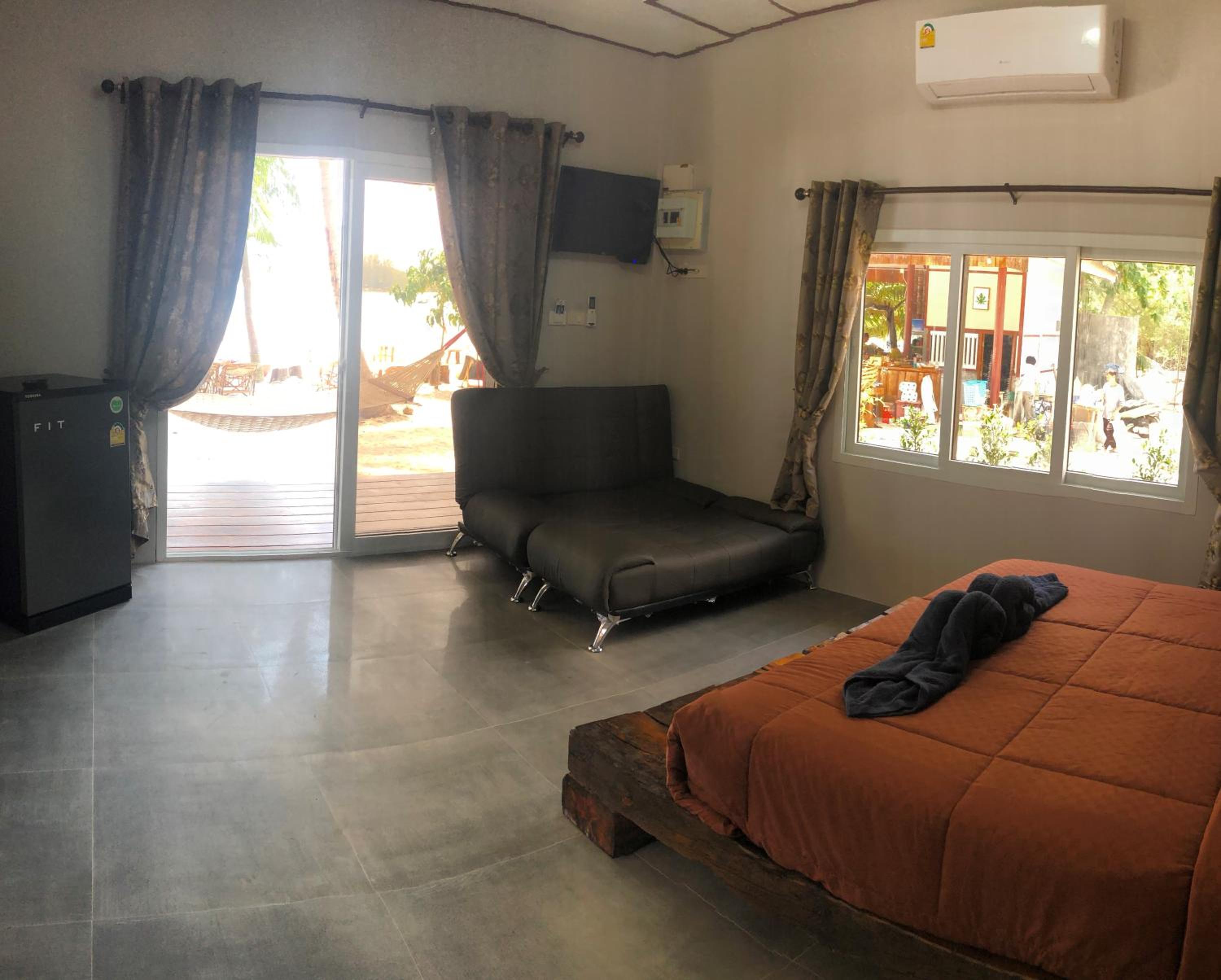 Bungalow - Beach Front