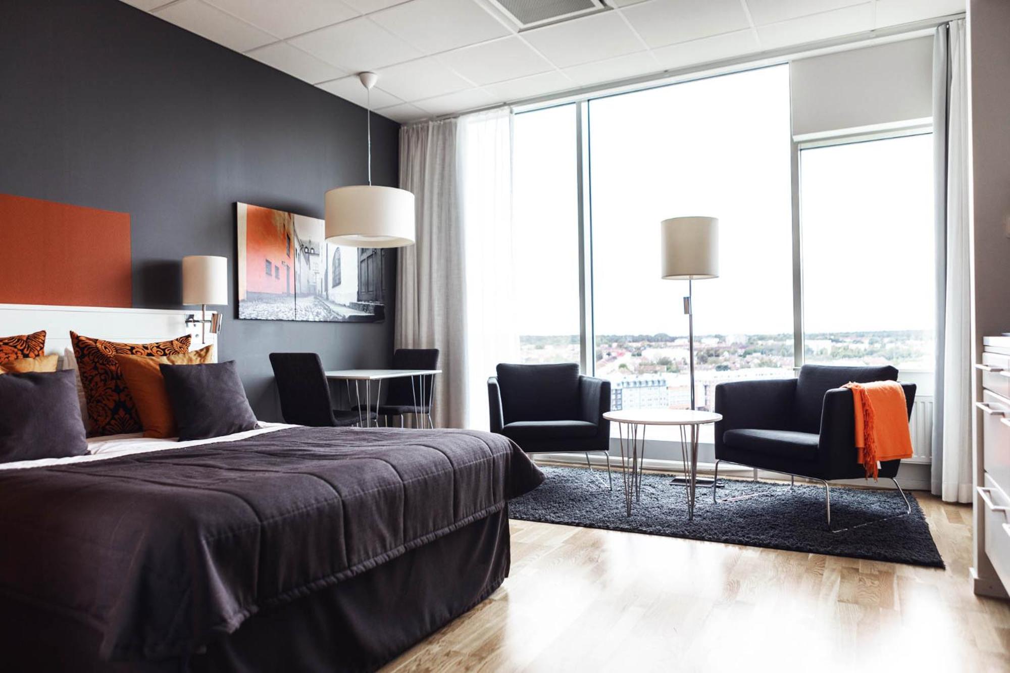 Studio Double - Top Floor