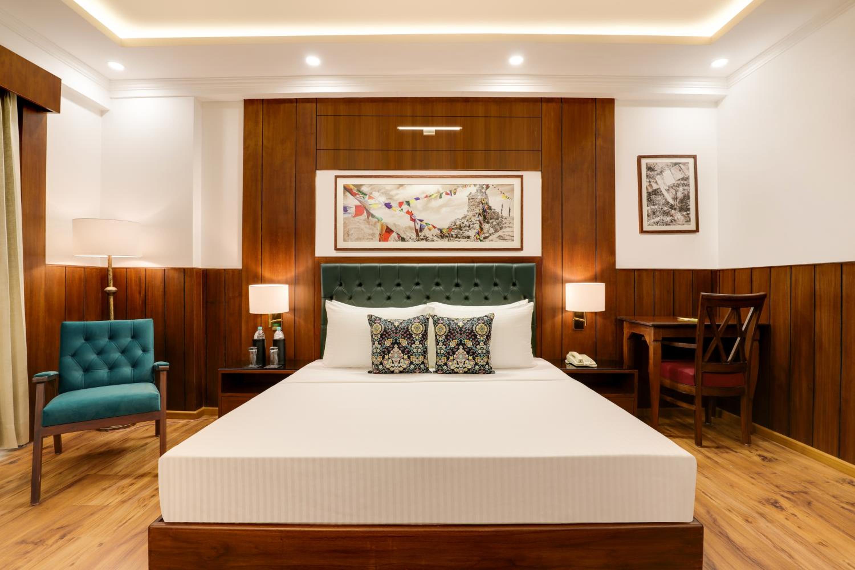 Deluxe Room (30% Off on Laundry service for upto 8 clothing item,Complimentary Welcome Drink on arrival and 15% off on 1 session of 60 mins Massage)