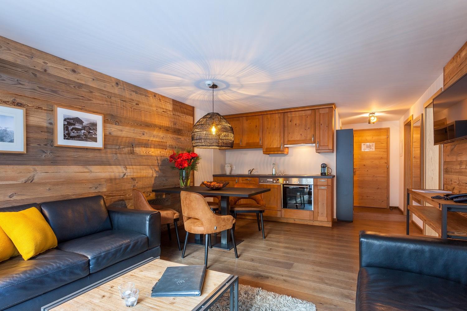 Apartment (3 Adults)