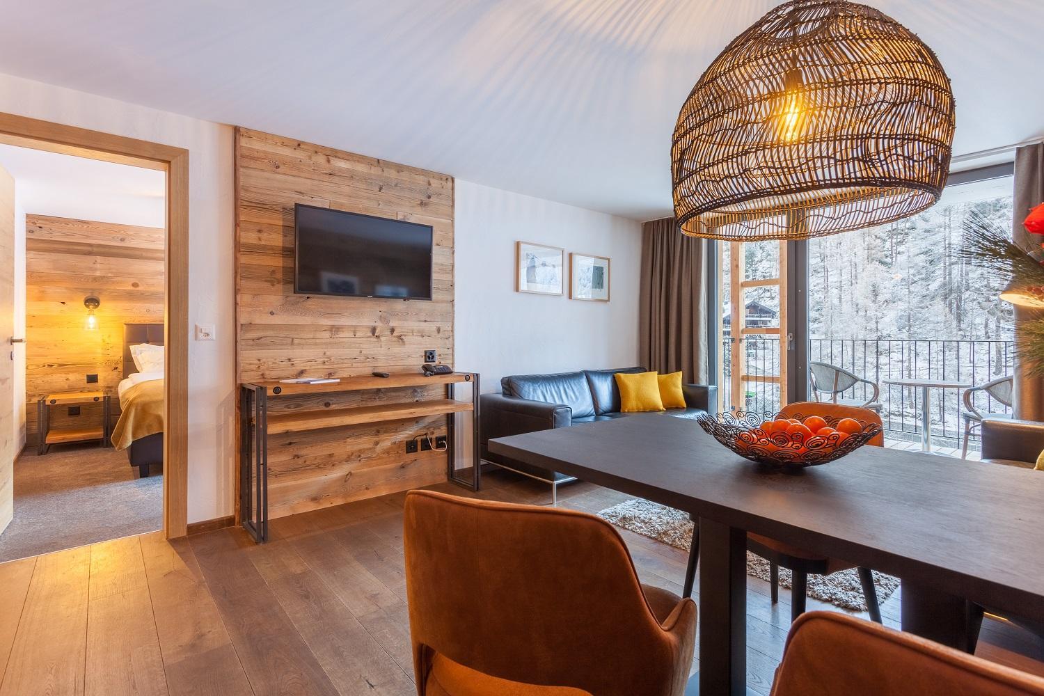 Apartment (3 Adults)