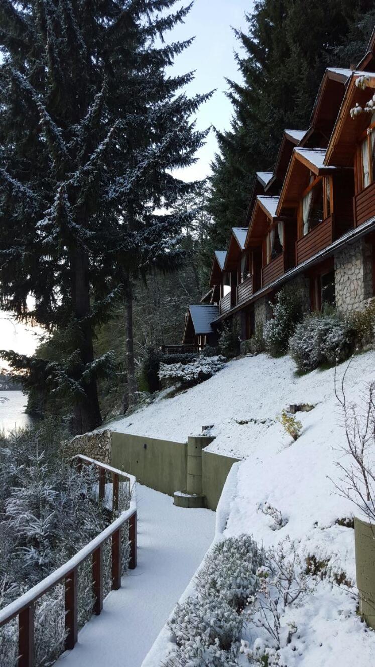 Double or Twin Room with Lake View