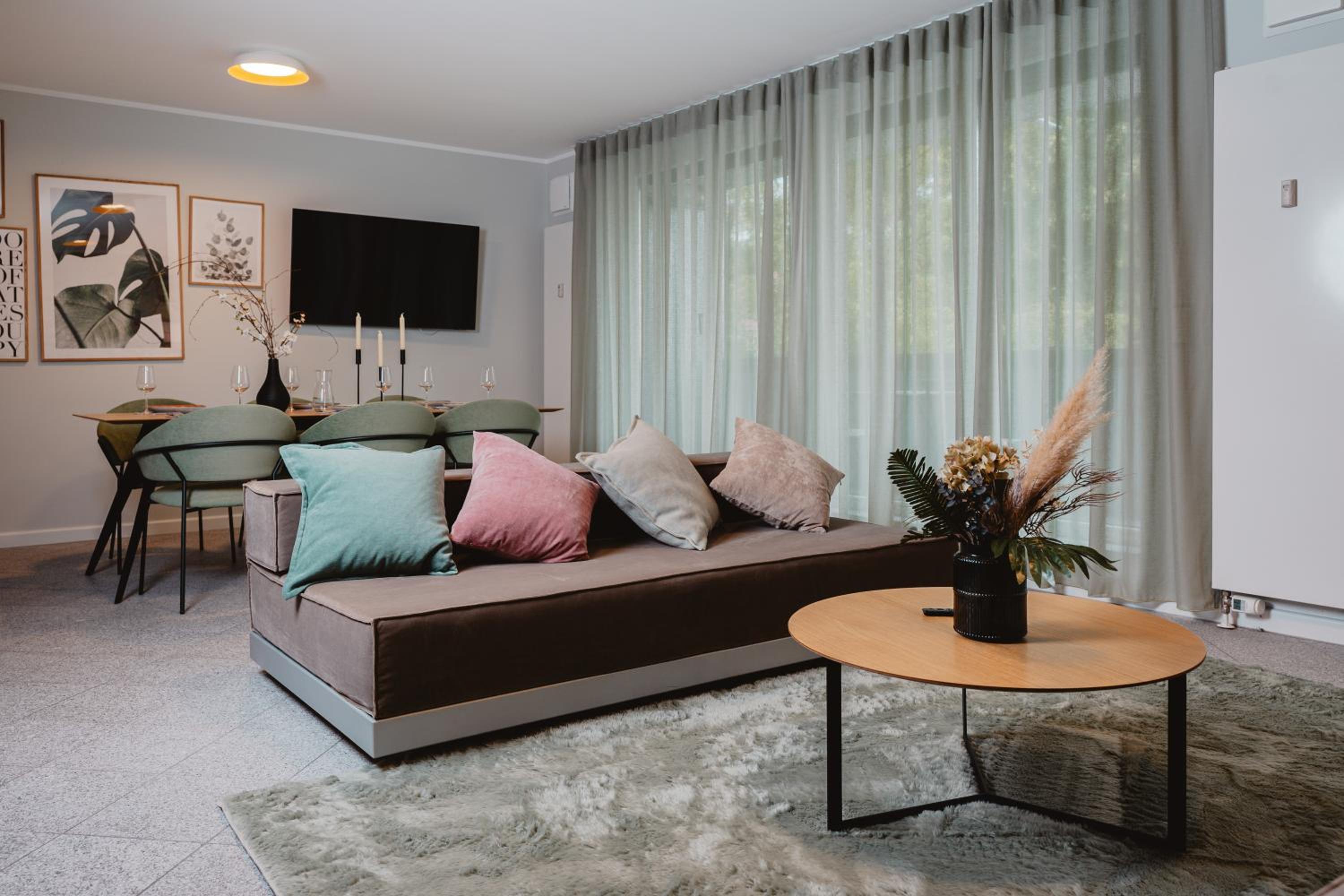 Apartment - Split Level