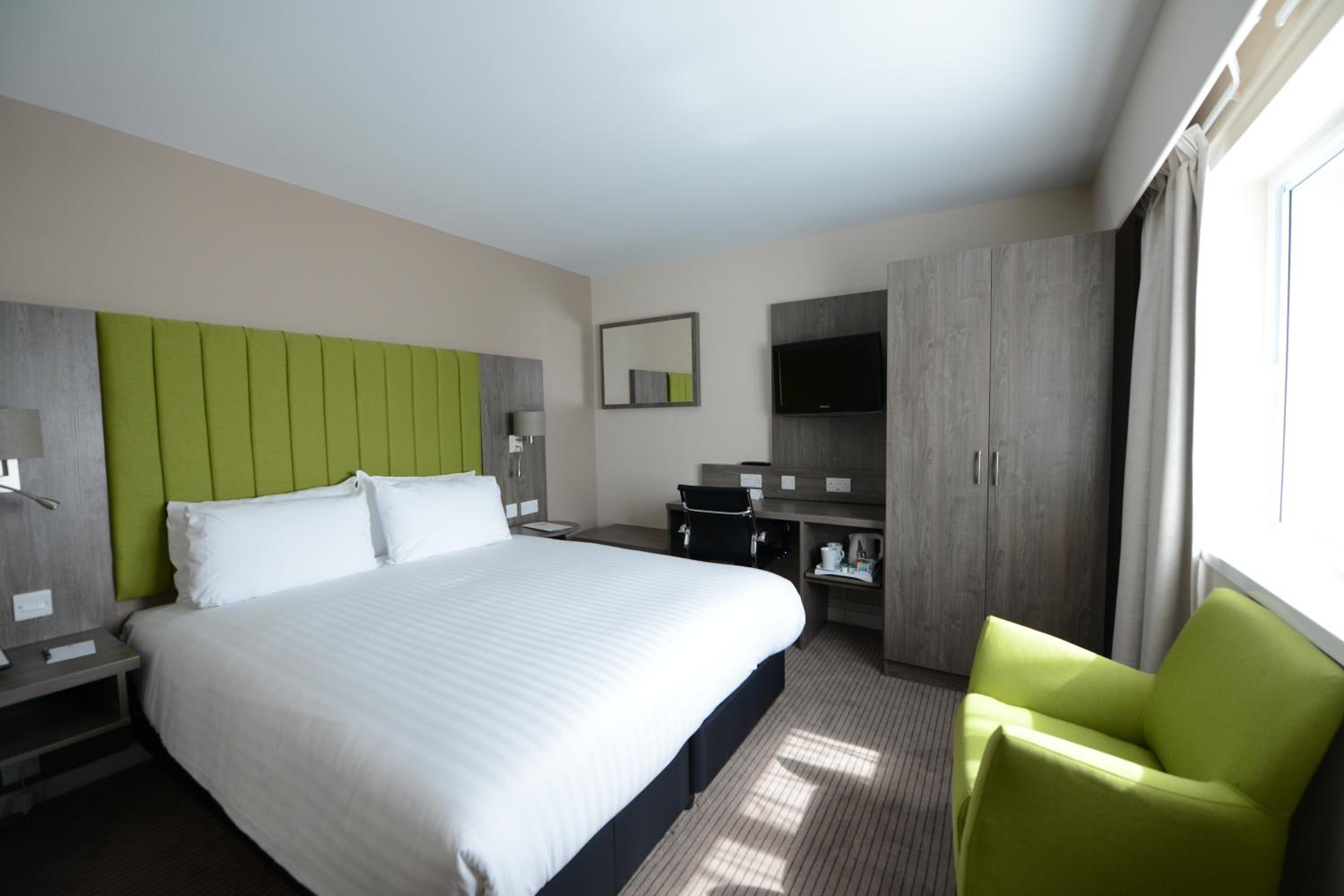 Standard King Room with Sofa Bed