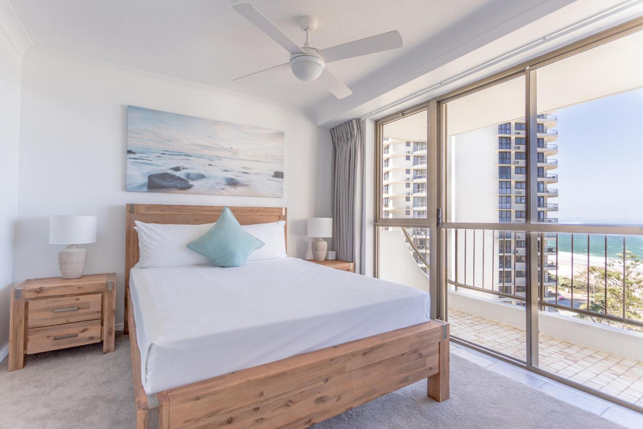 One-Bedroom Ocean View Apartment