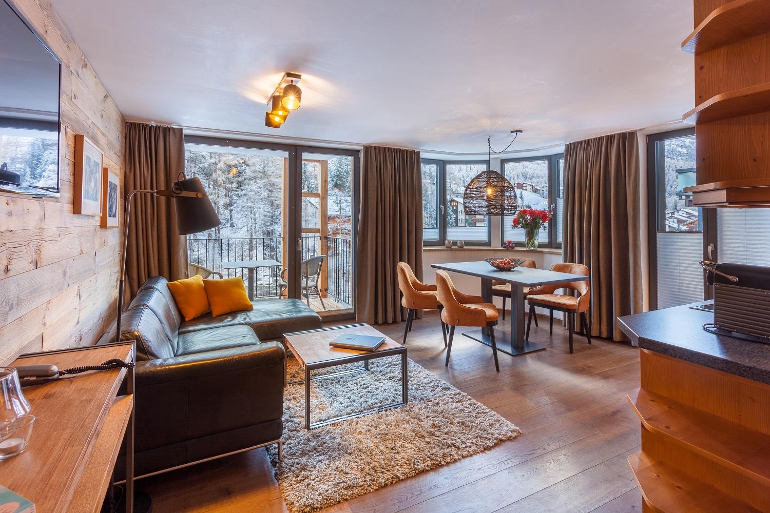 Apartment (4 Adults)