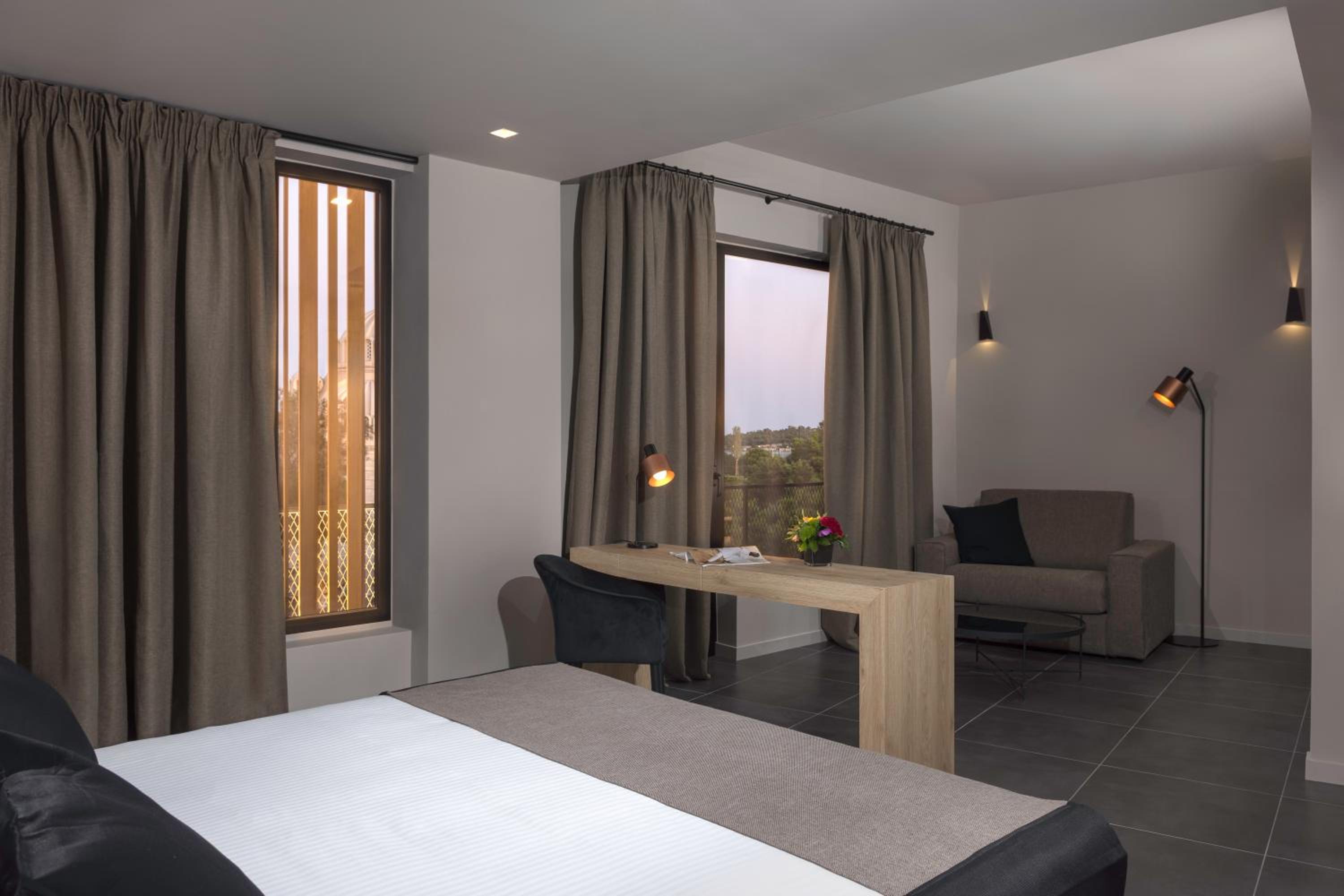 Suite with Sea View