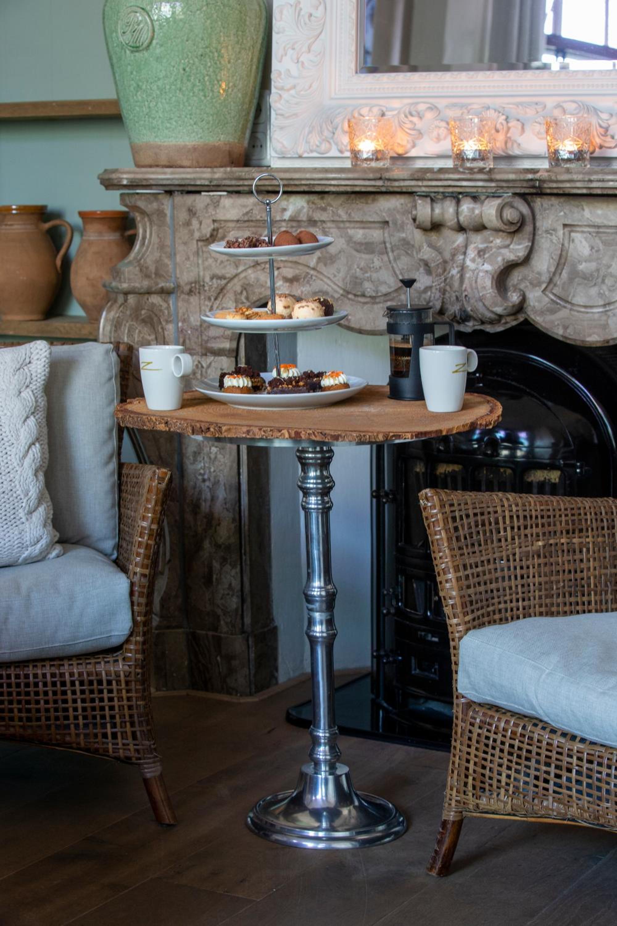 Deluxe Double Room with Shower