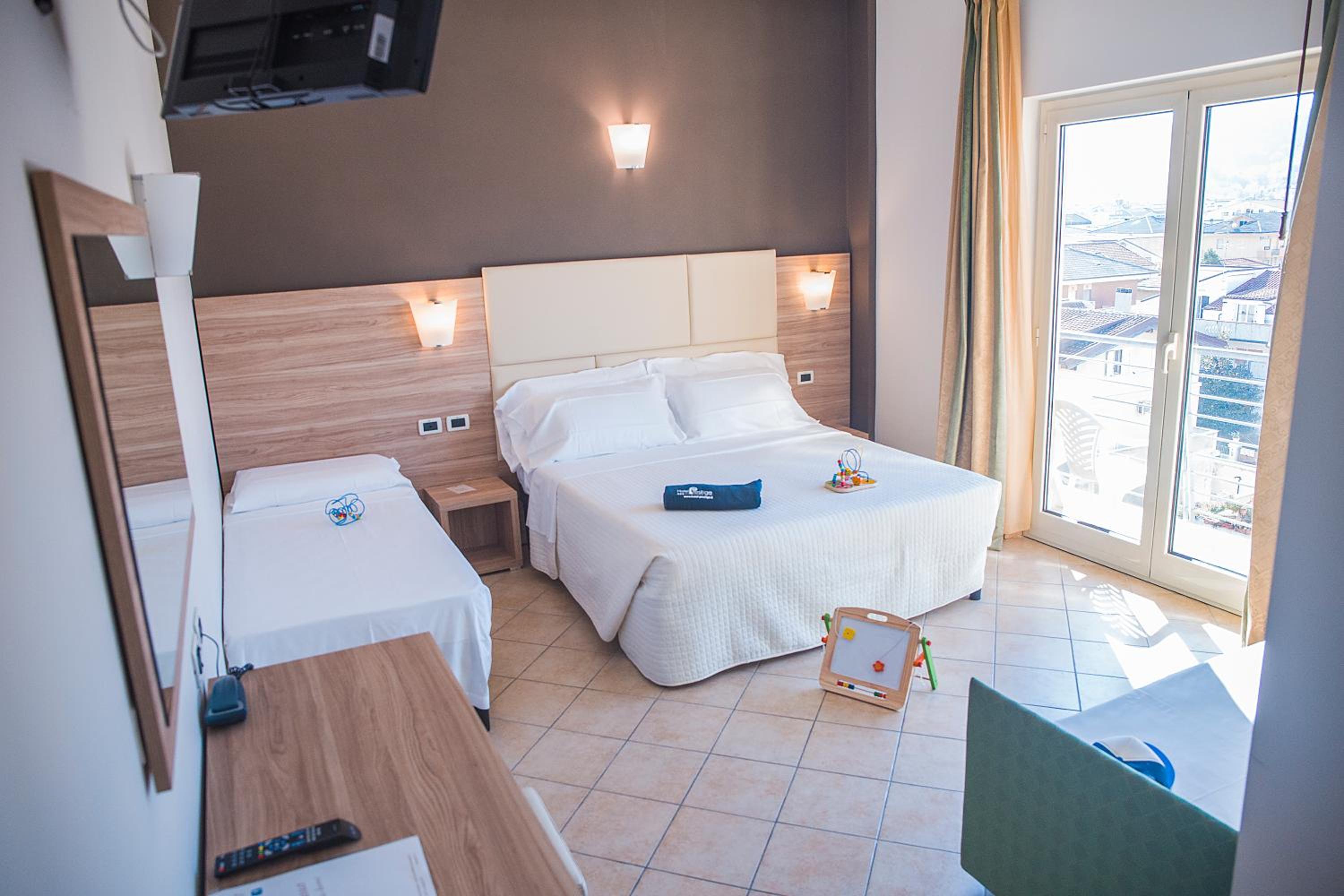 Comfort Quadruple Room with Balcony