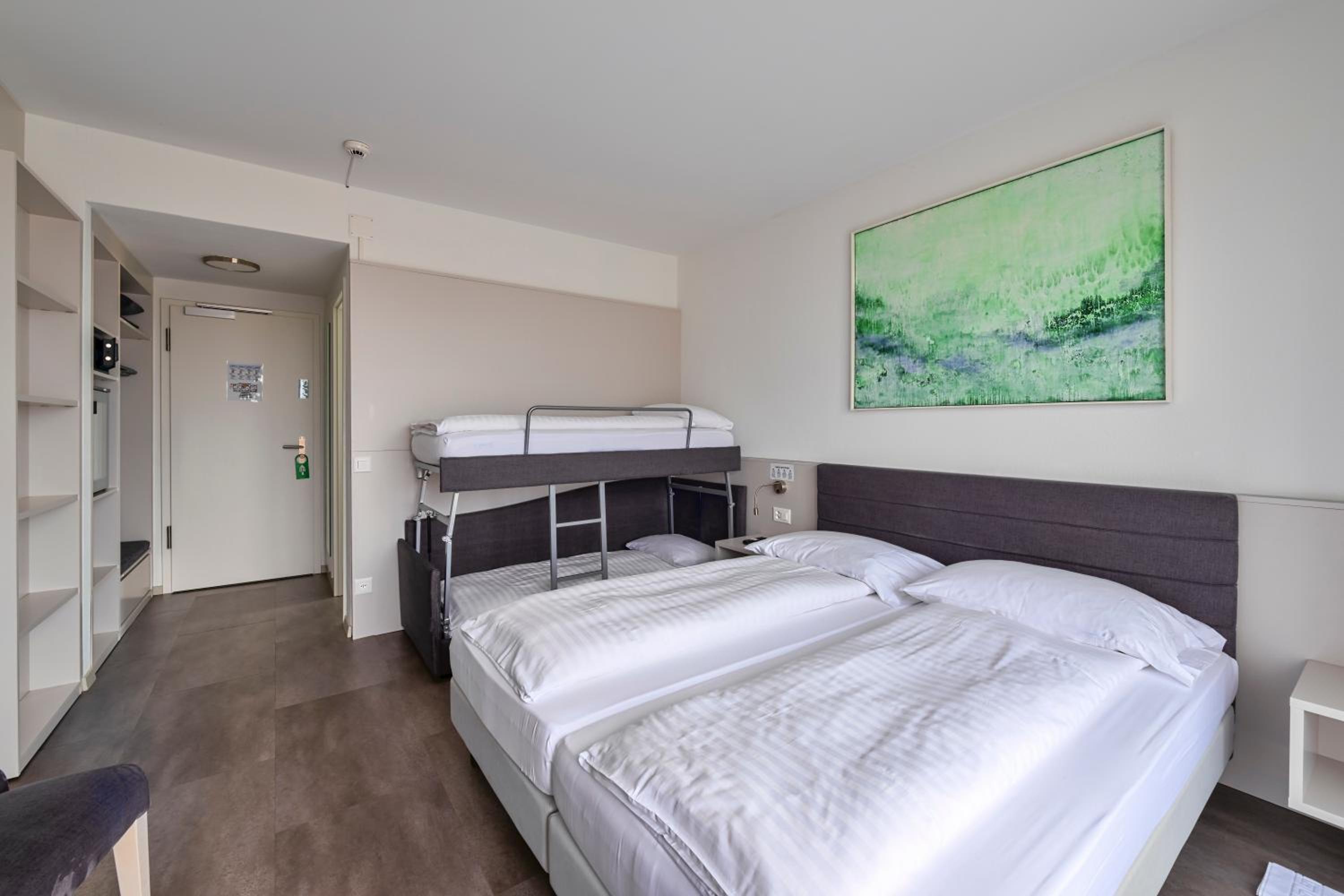 Triple Room with Balcony