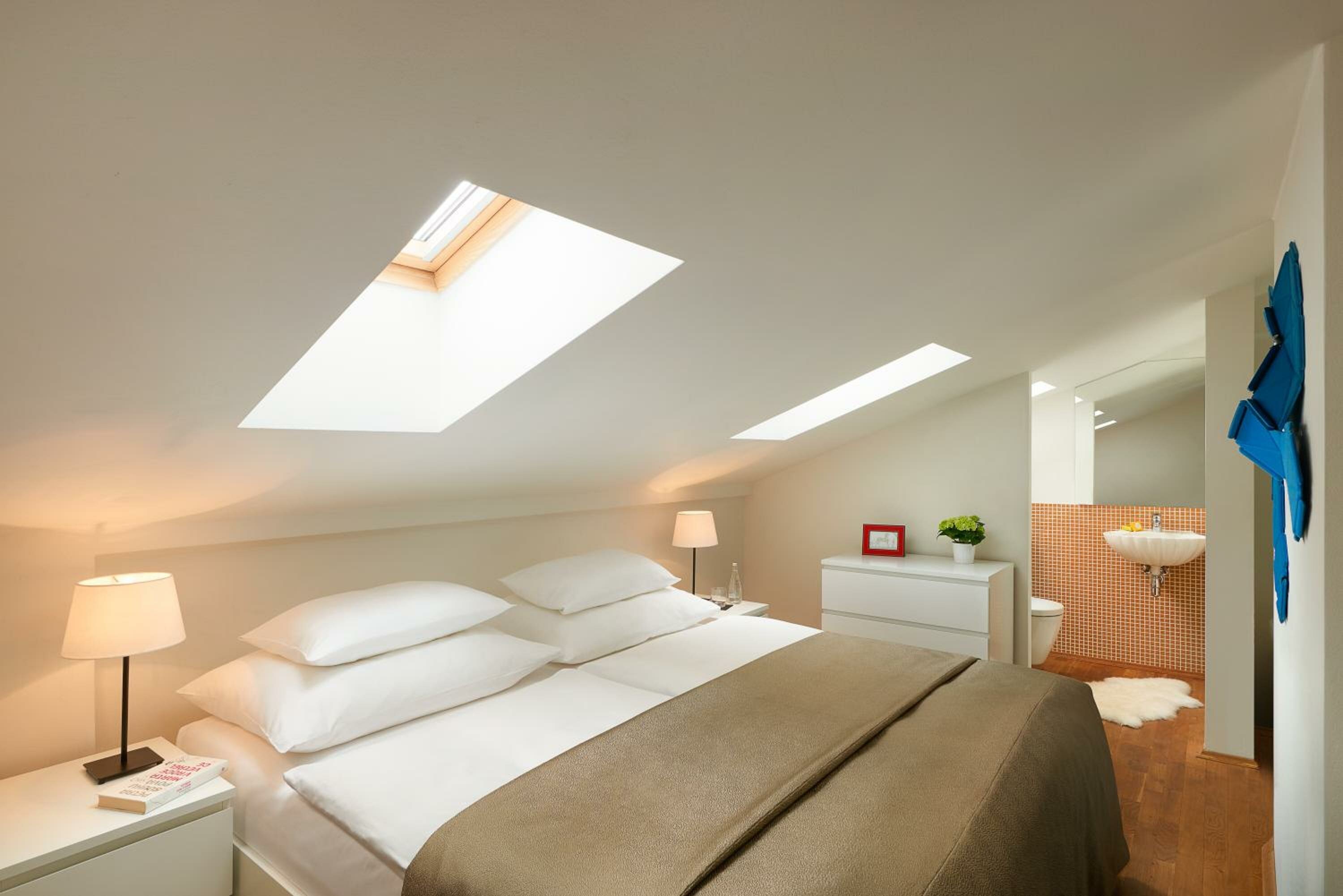 Two-Bedroom Deluxe Apartment