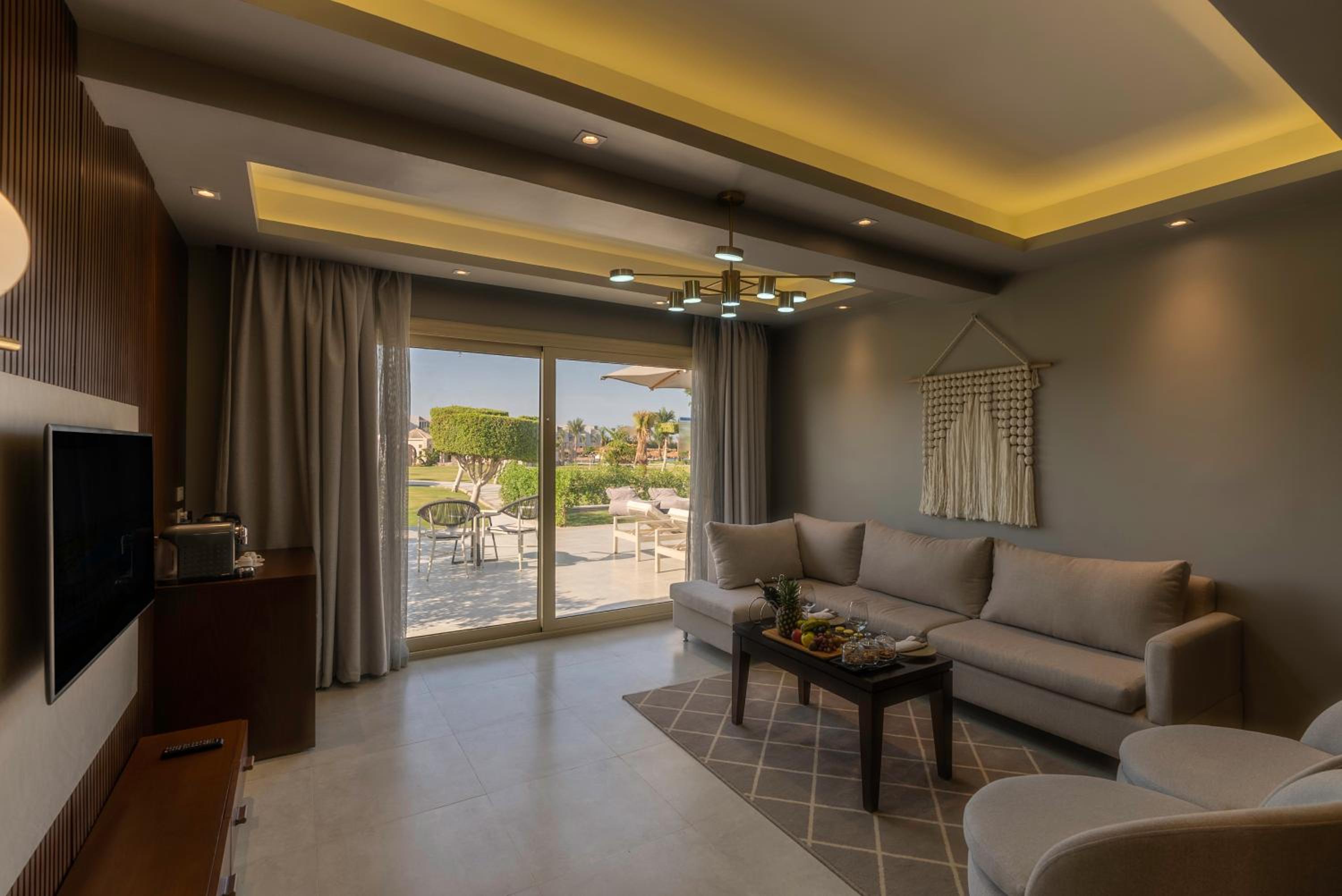 Presidential Suite - Posh Club