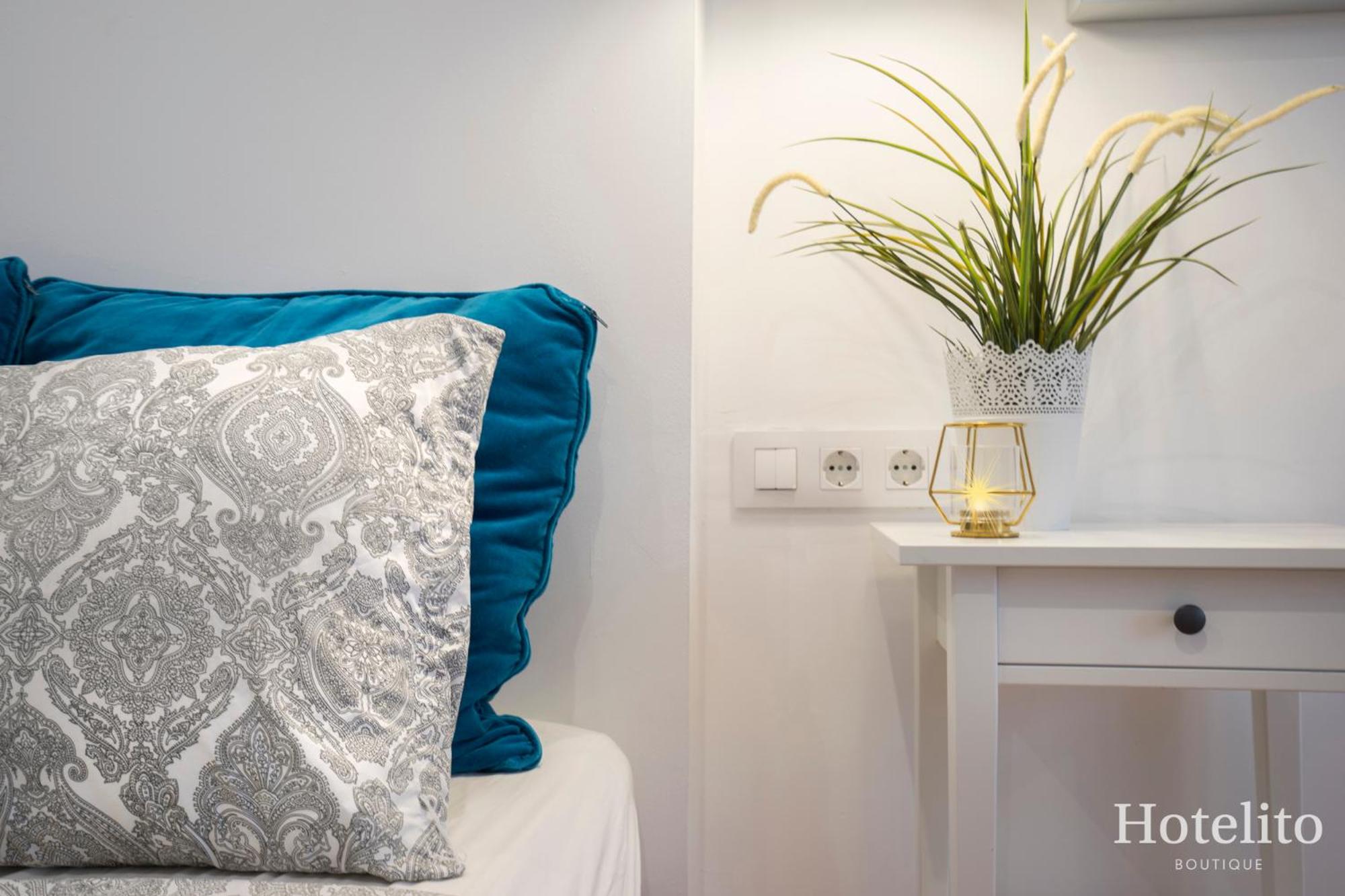 Studio - Split Level