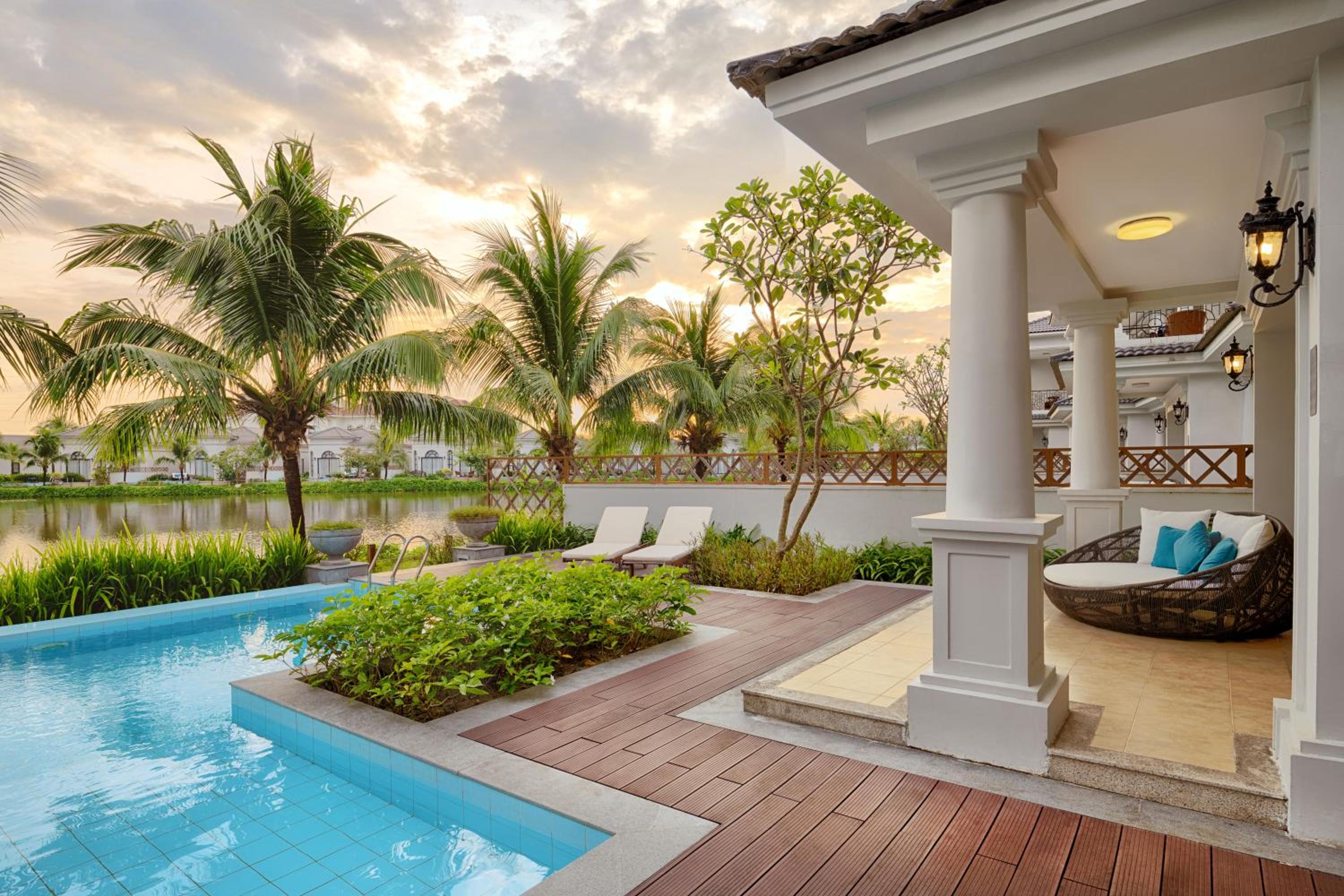 Four Bedroom Villa - Private Pool