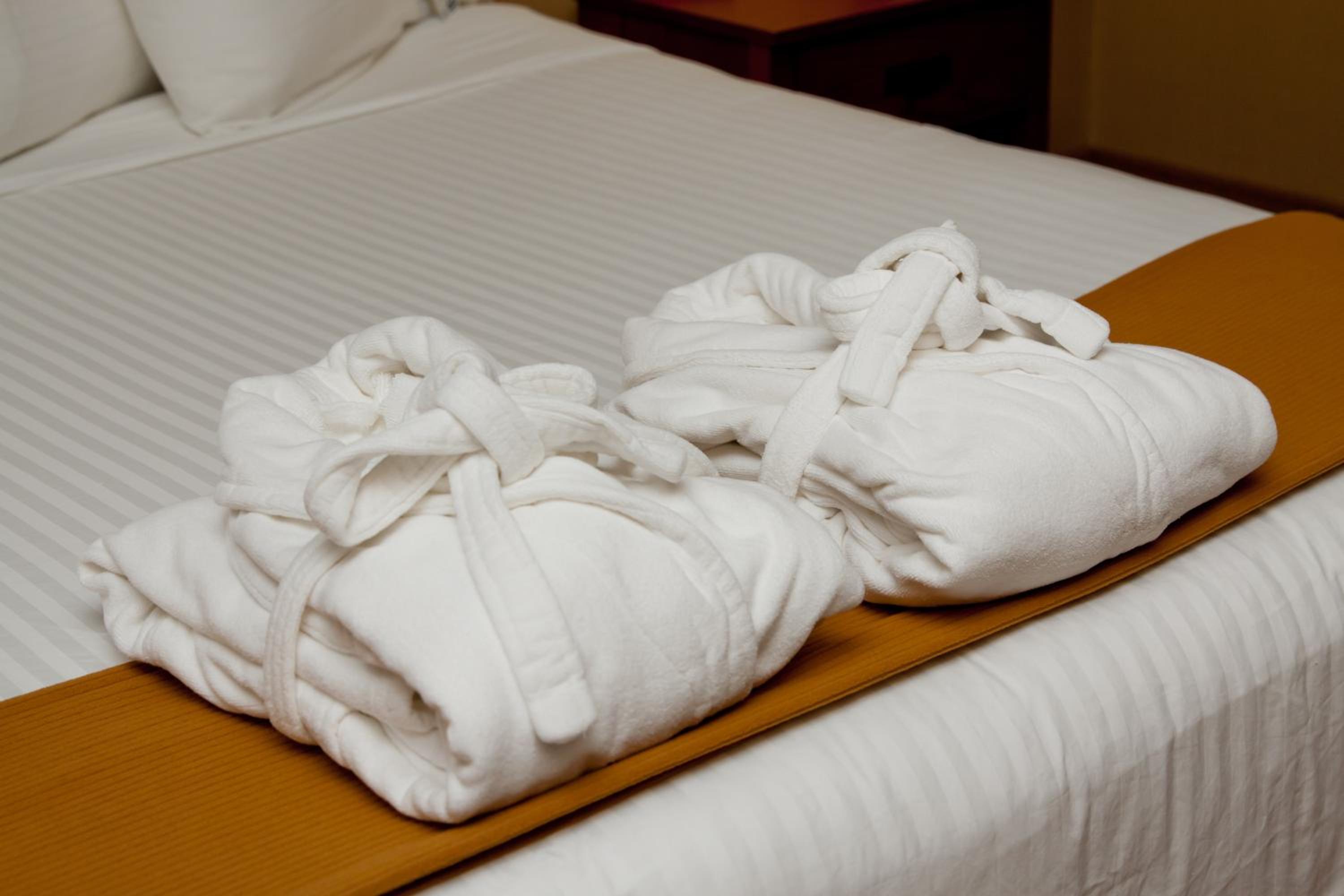 Studio King Suite - Non-Smoking