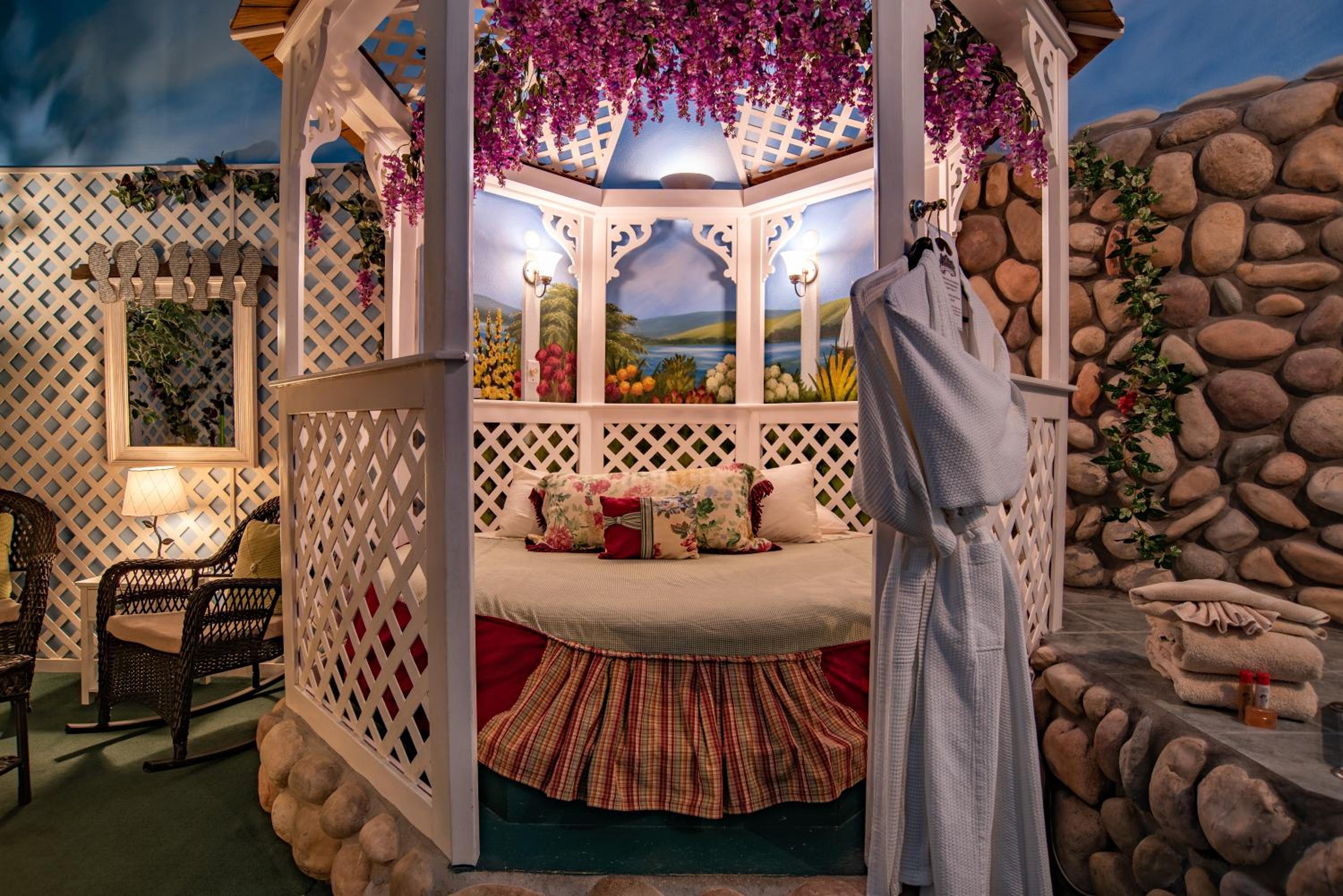 Double Room with Mountain View