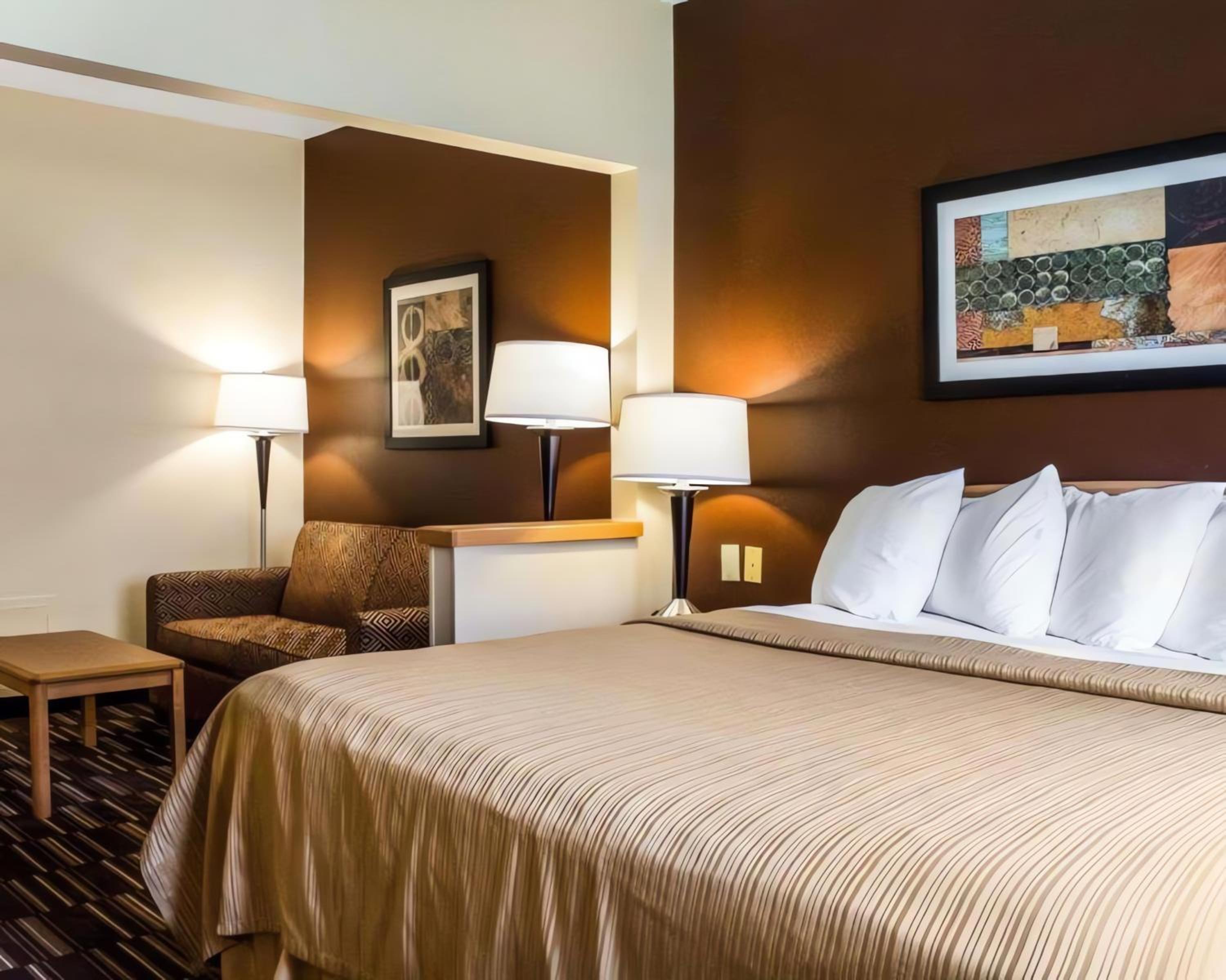 King Suite with Sofa Bed - Non Smoking