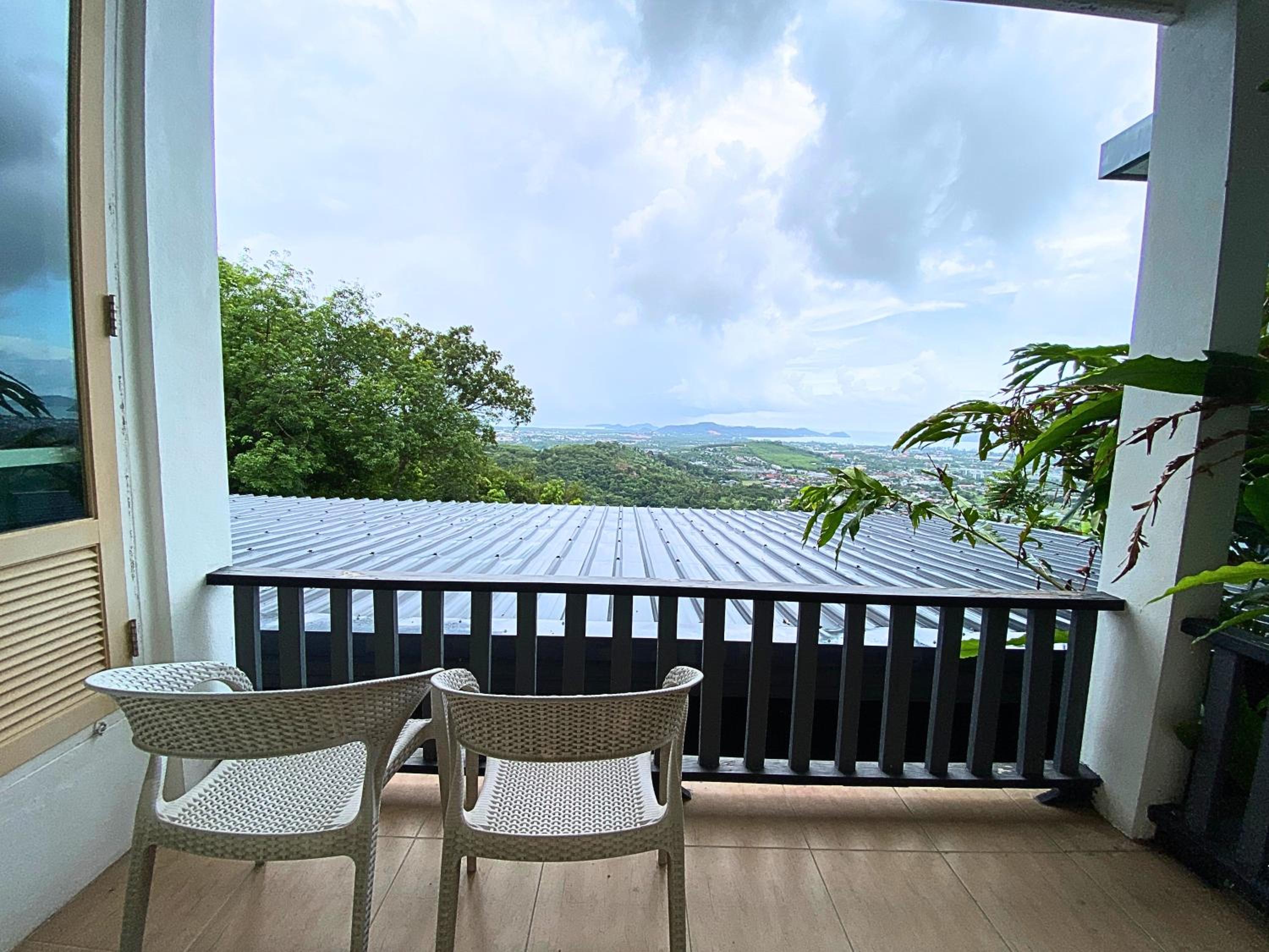 Deluxe Double Room with Bath